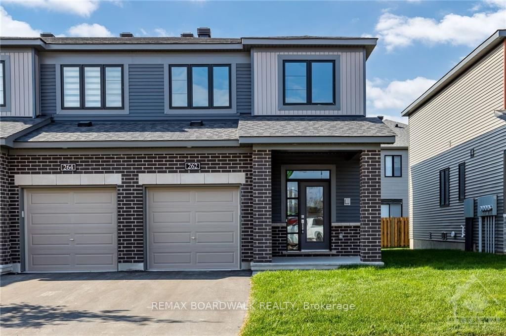 262 Tullaghan Heights, Ottawa, ON, K2J 7C2