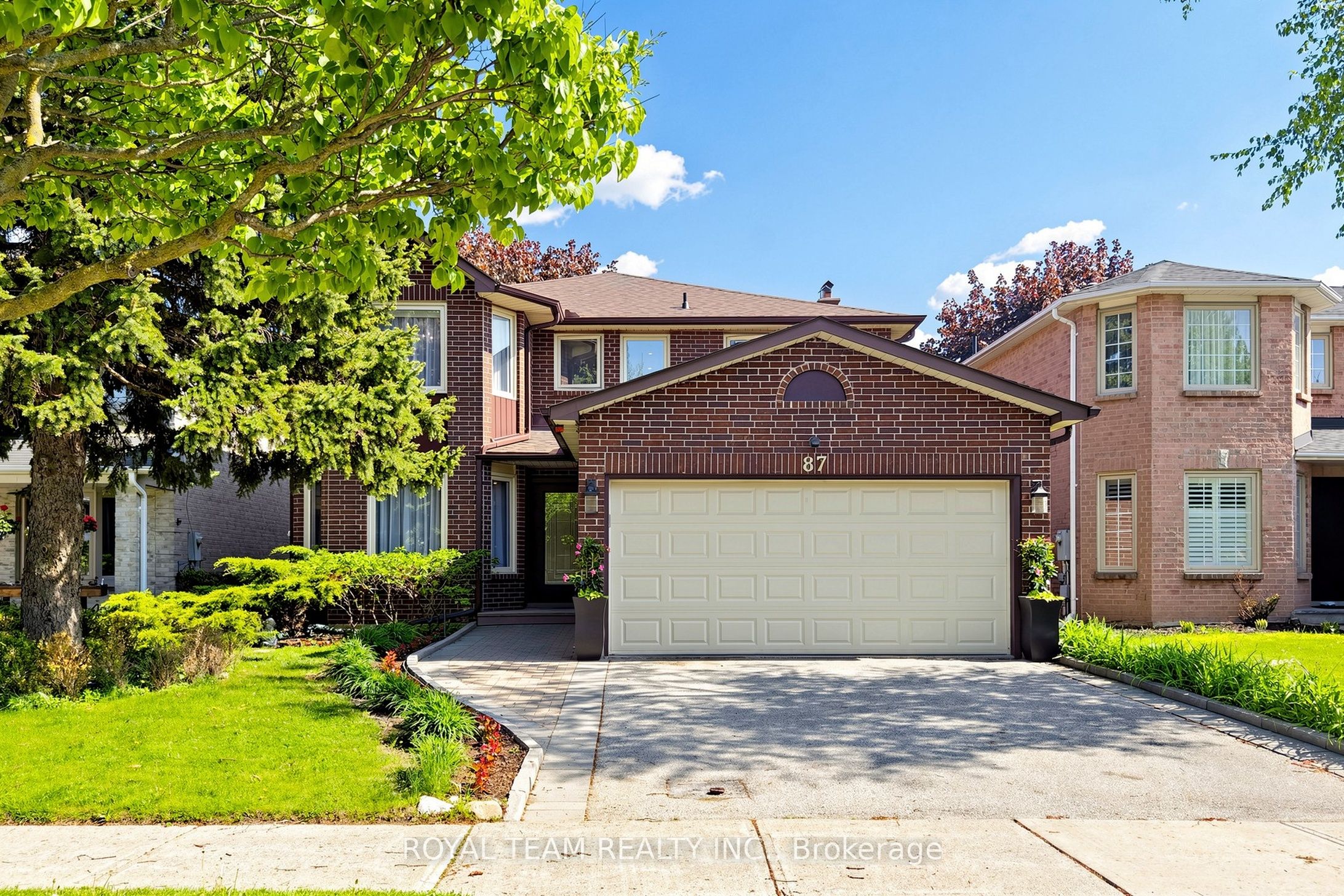 87 Mccallum Drive, Richmond Hill, ON, L4C 7T6