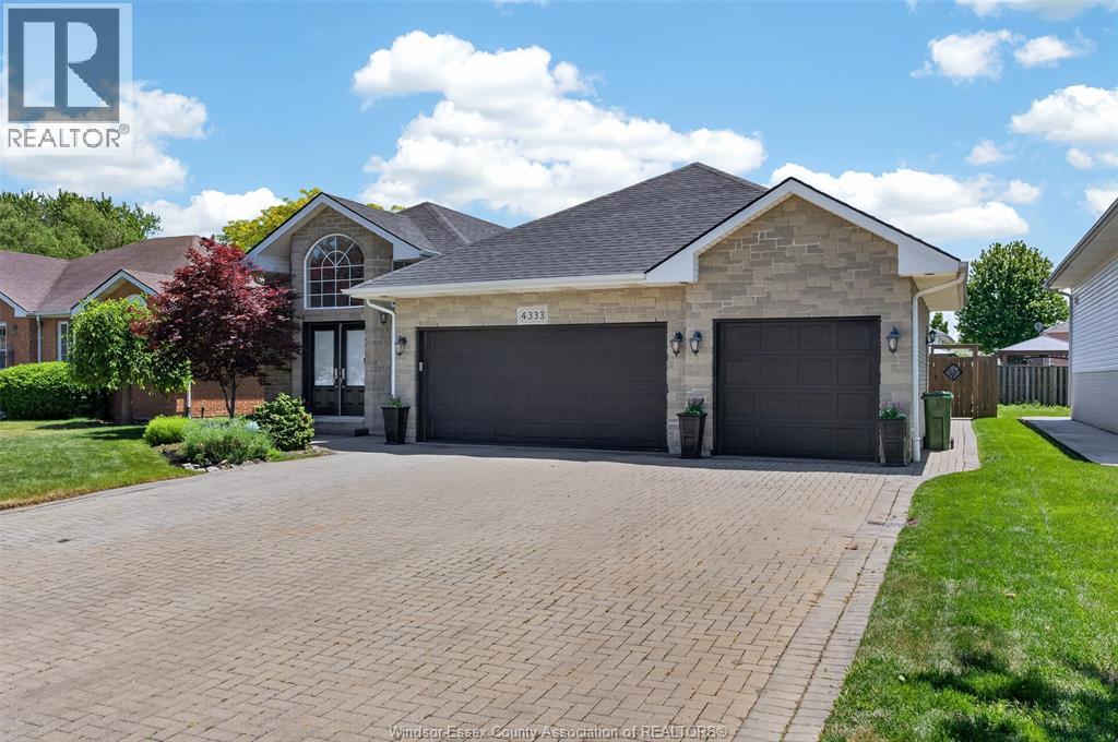 4333 Golfcourse , Windsor, ON, N9G2P4 photo 3