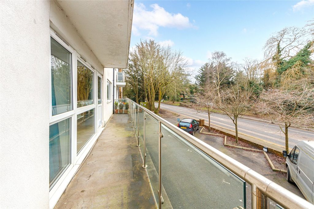 Additional image 13 of 2 bed flat for saleBrook Court, Watling Street, Radlett, Hertfordshire WD7