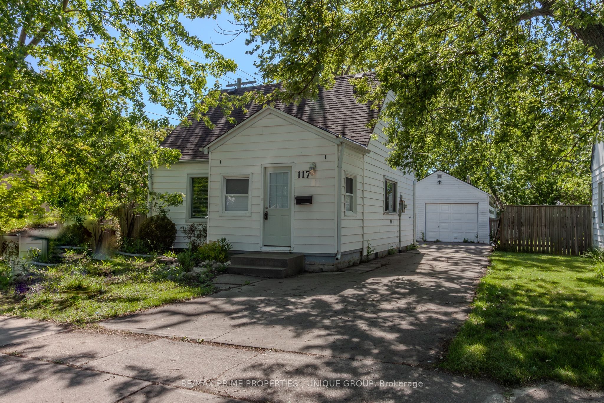 117 Walnut Avenue S, Sarnia, ON, N7T 3V5
