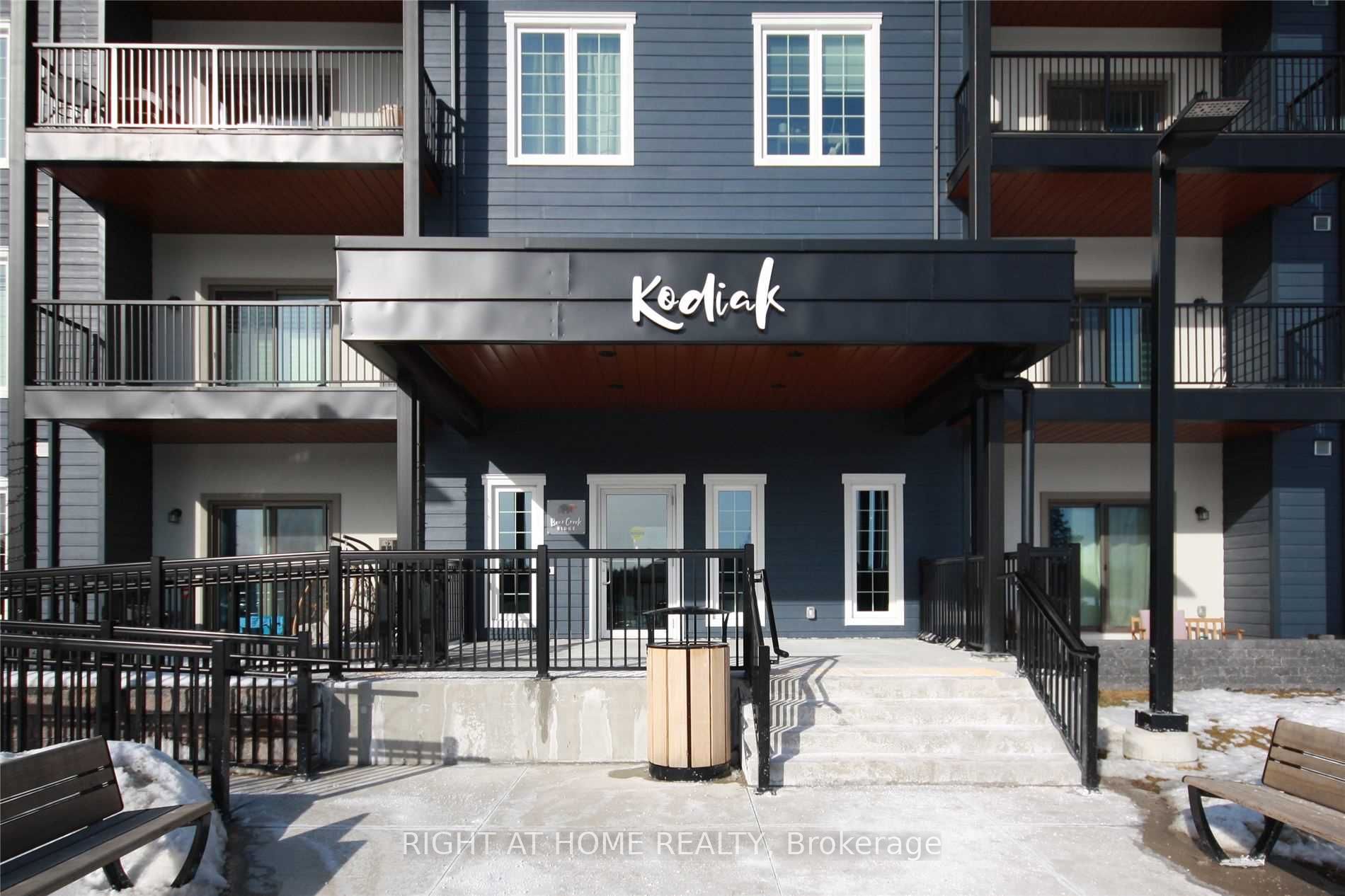 407-54 Koda Street, Barrie, ON, L9J 0J6 photo 2