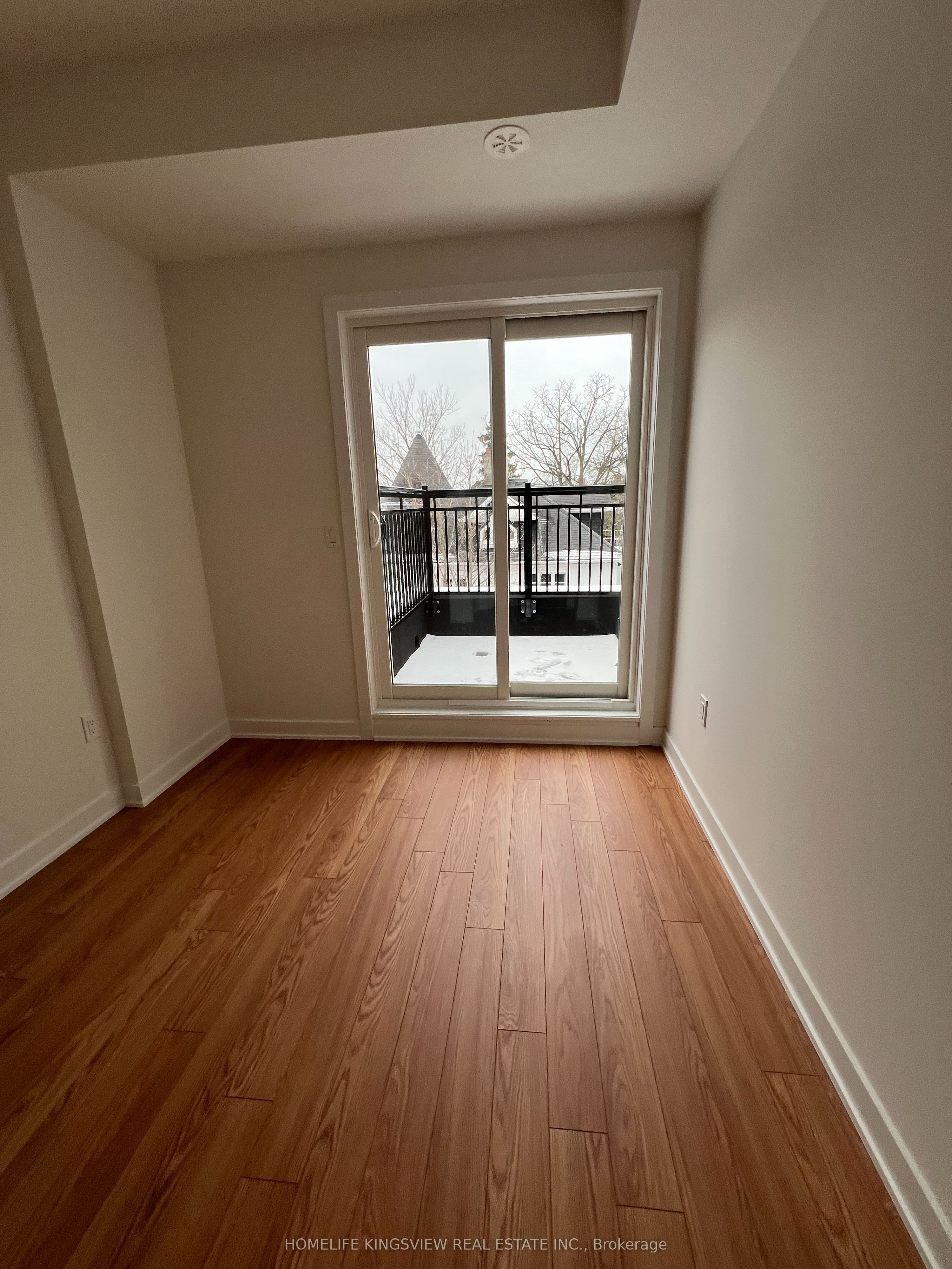 Additional image 3 of 231-15100 Yonge Street, Aurora, ON, L4G 1M2