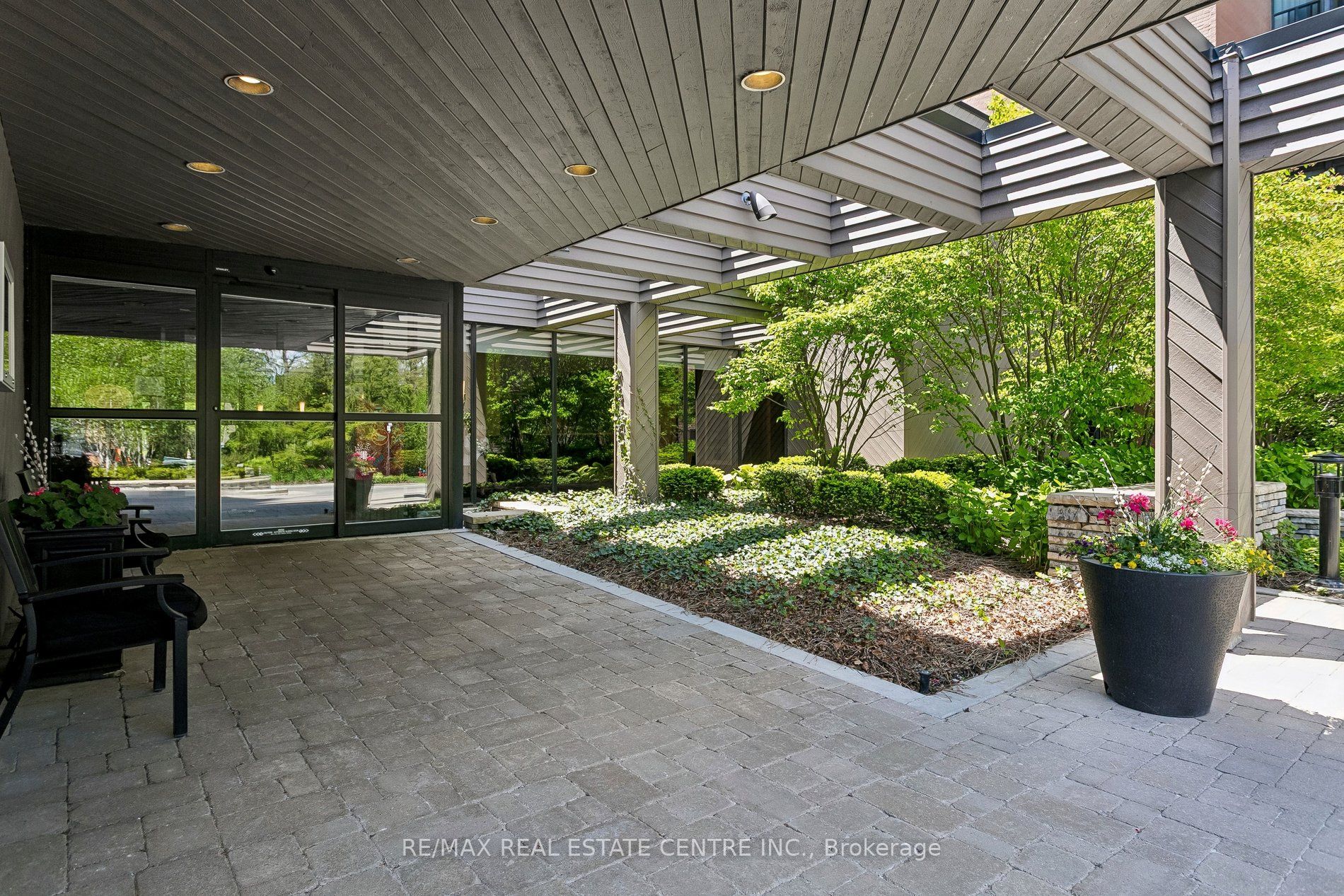 Additional image 4 of 609-1400 Dixie Road, Mississauga, ON, L5E 3E1