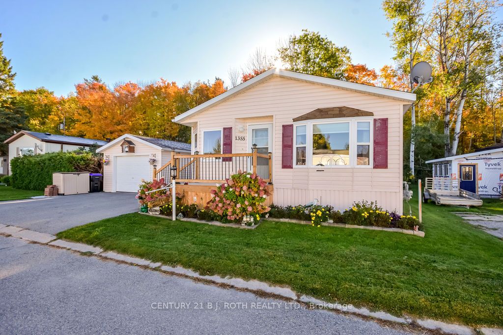 1355 Hilltop Road, Severn, ON, L3V 0V7