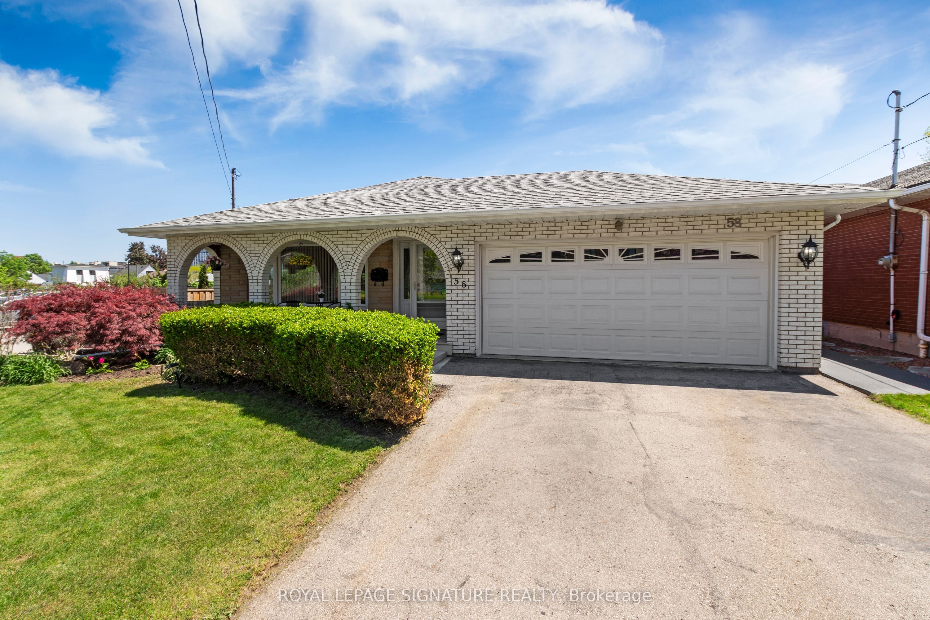 58 Centennial Parkway S, Hamilton, ON, L8G 2C5 photo 3