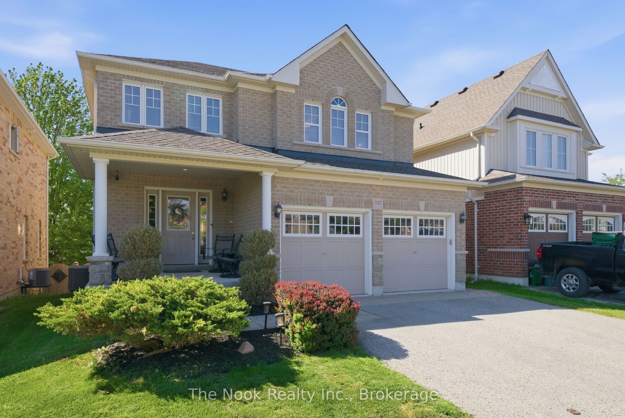 337 Bons Avenue, Clarington, ON, L1C 0A2 photo 2
