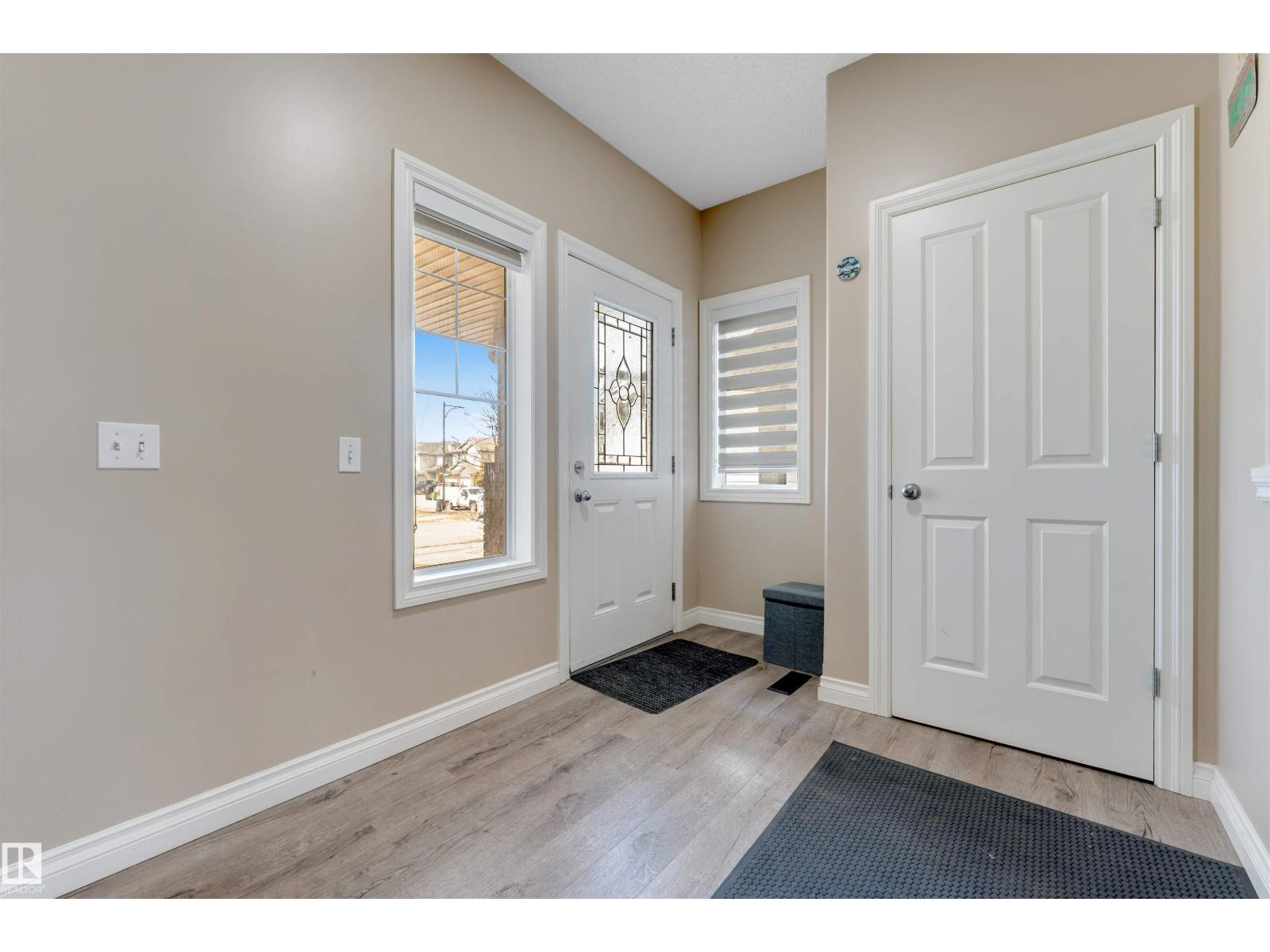 121 64 Street SW, Edmonton, AB, T6X0B6 photo 3