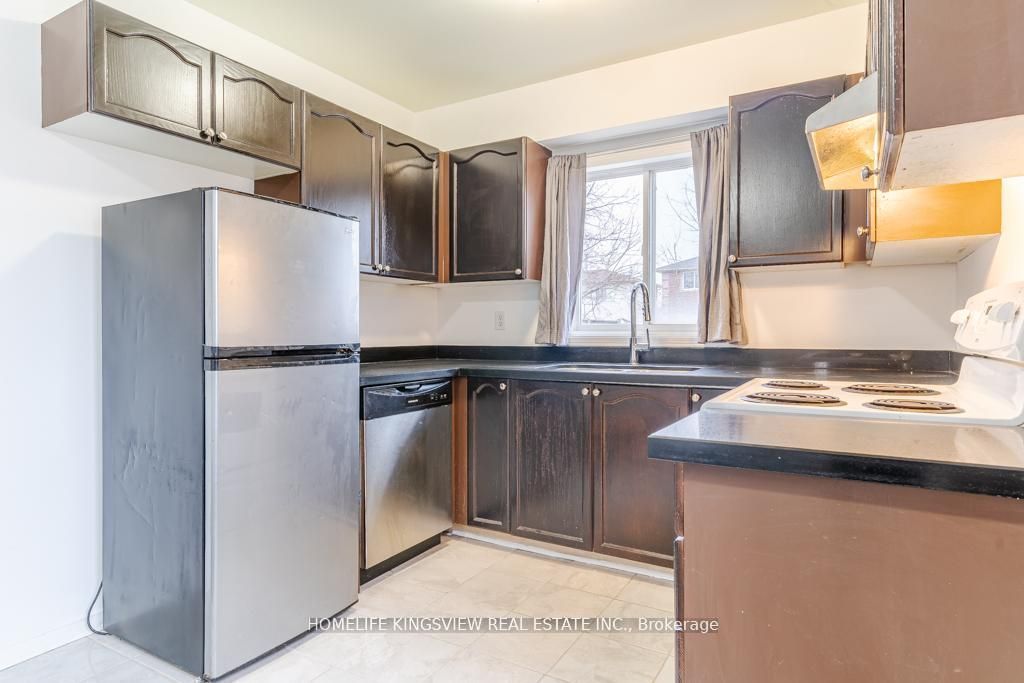 1 Charleson Drive, Barrie, ON, L4N 8N5 photo 4