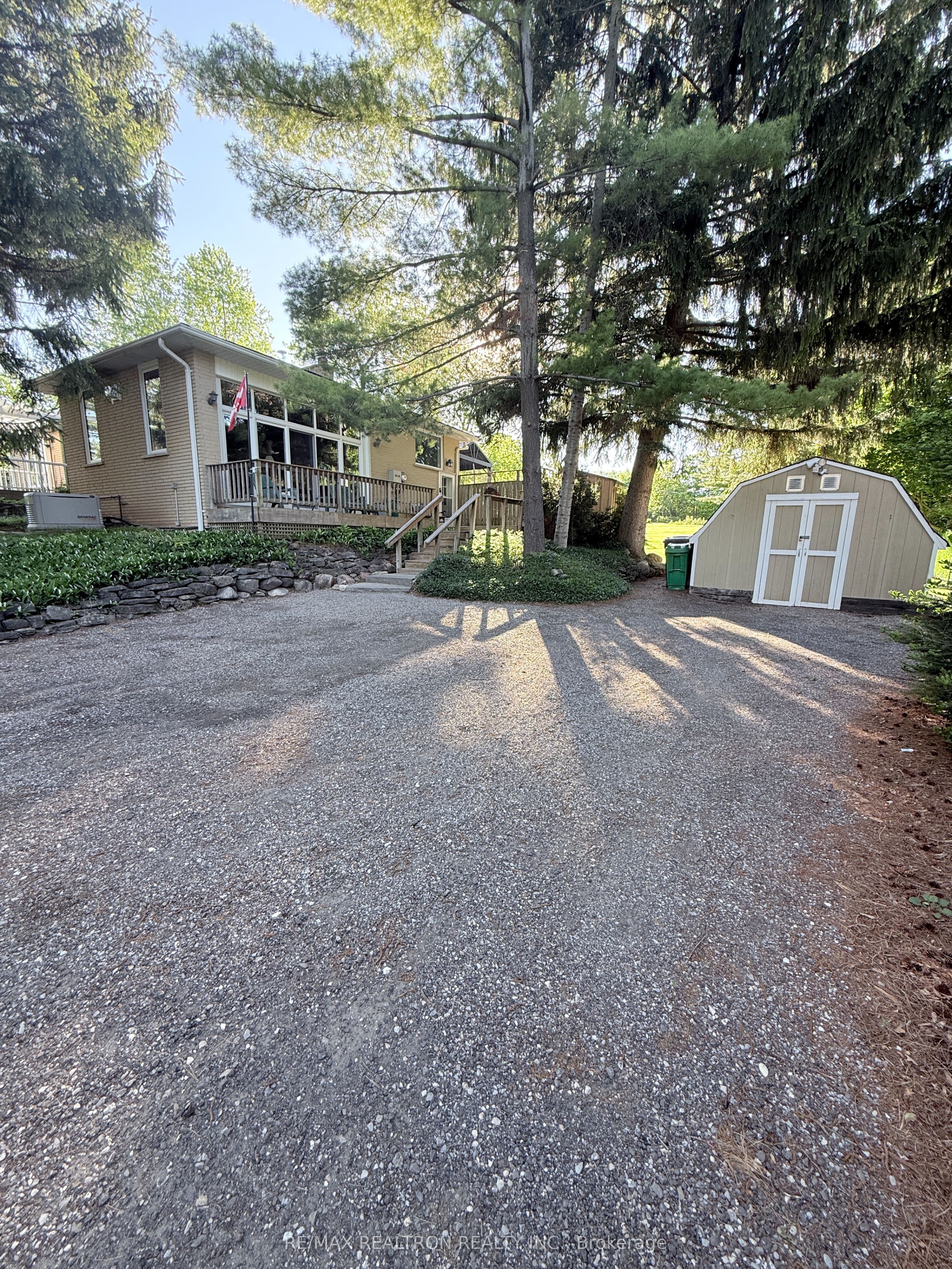 26 Kennedy Road, Caledon, ON, L7C 2A7 photo 3