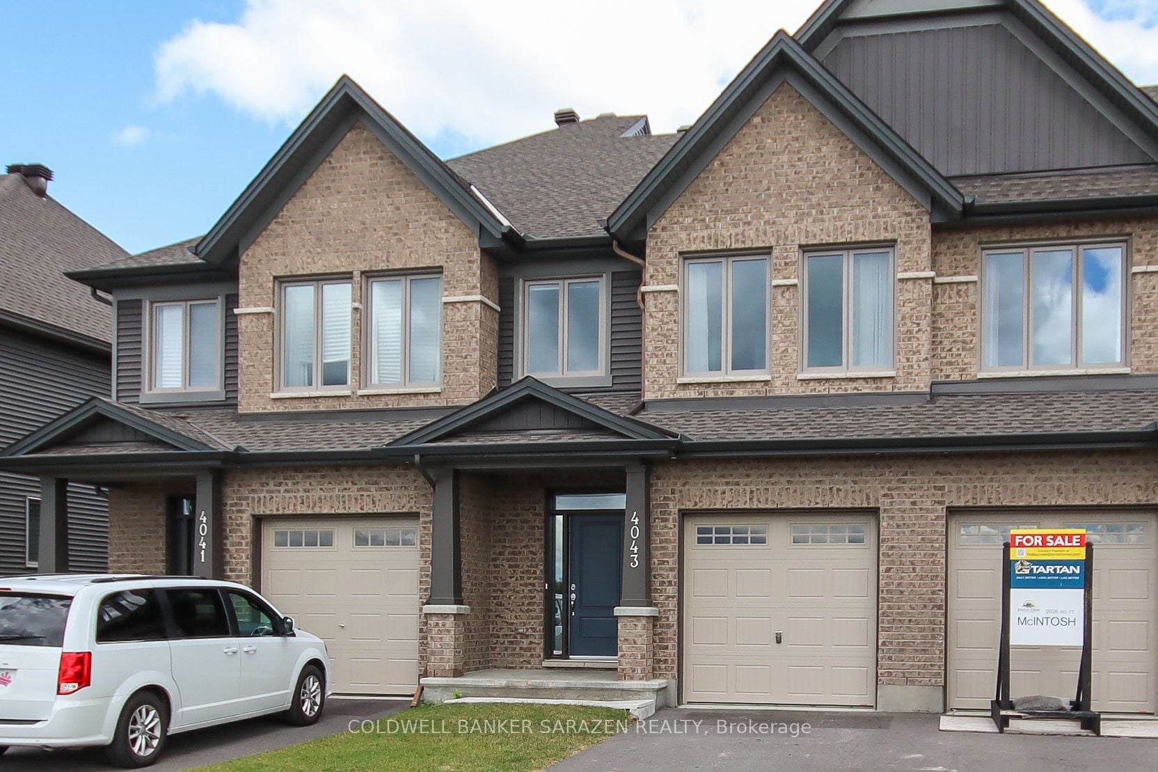 4043 Kelly Farm Drive, Ottawa, ON, K1T 0E3 photo 2
