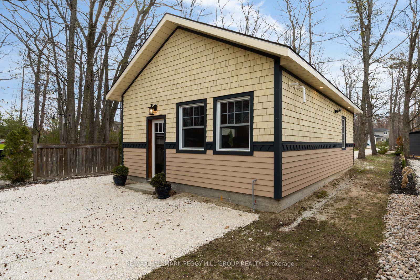 2026 River Road W, Wasaga Beach, ON, L9Z 2W1 photo 3