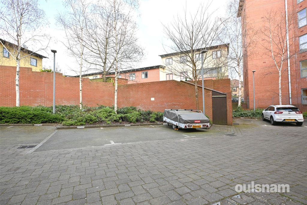 Additional image 36 of 4 bed end terrace house for saleCregoe Street, Birmingham, West Midlands B15