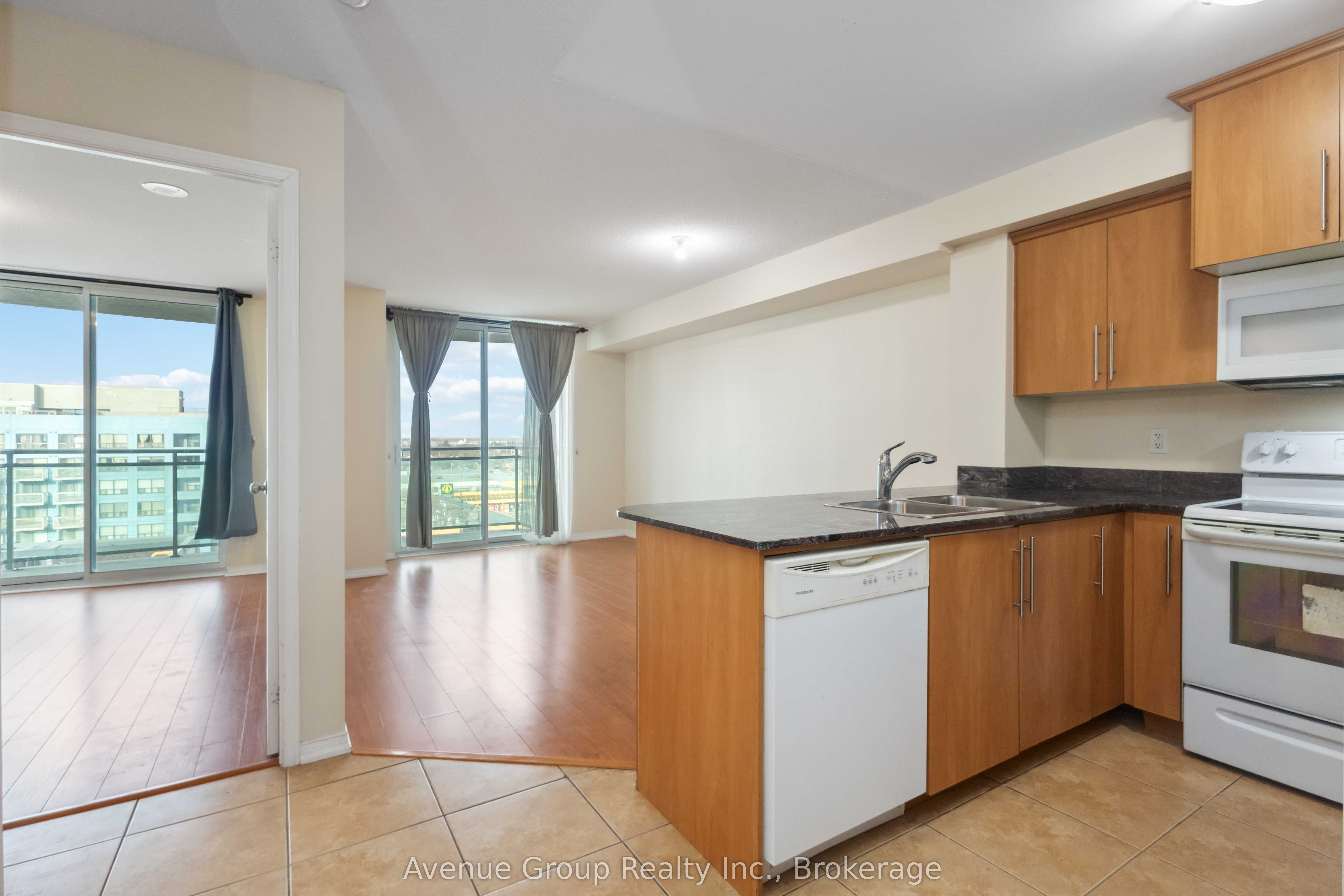 9K-6 Rosebank Drive, Toronto, ON, M1B 0A1