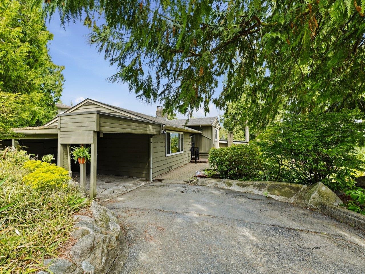 1380 Coleman Street, North Vancouver, BC, V7K 1W6 photo 5