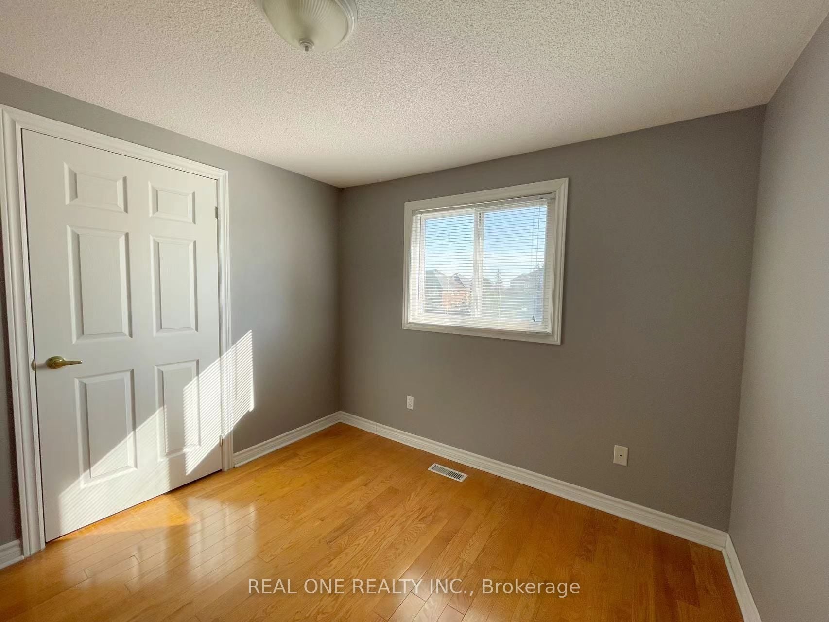 Additional image 6 of 6972 Cordingley Crescent, Mississauga, ON, L5N 4Z3