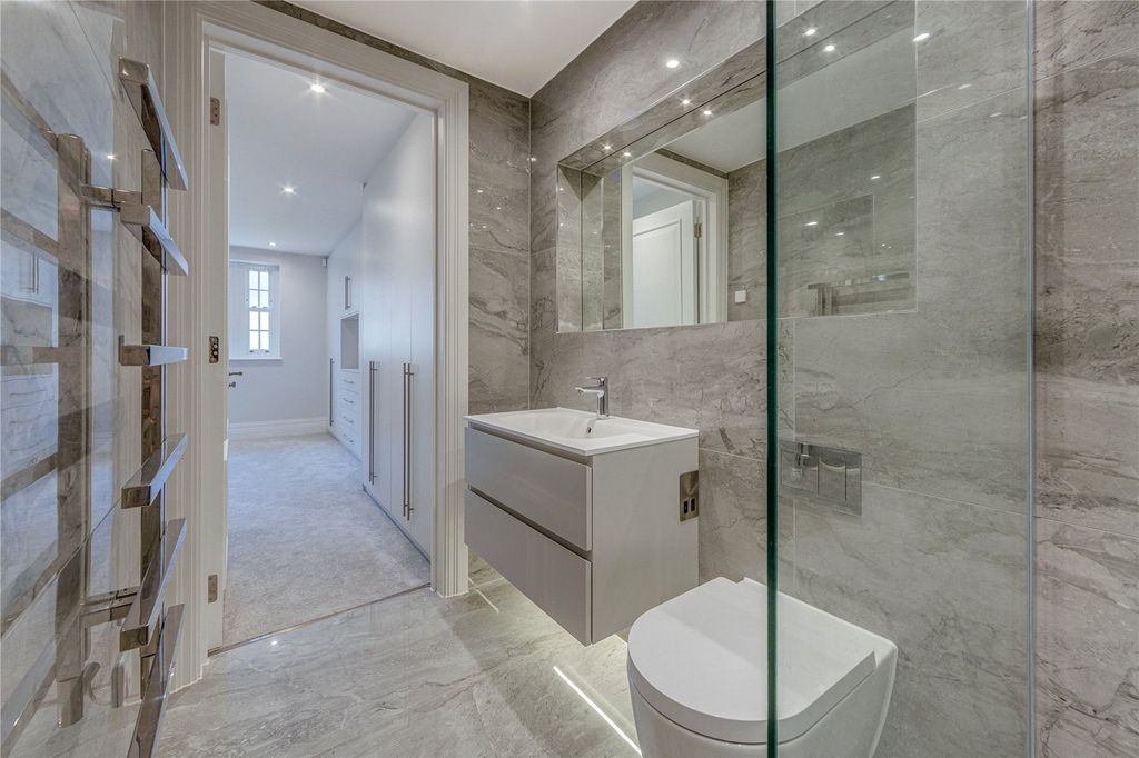Additional image 17 of 2 bed flat for saleWatford Road, Radlett, Hertfordshire WD7