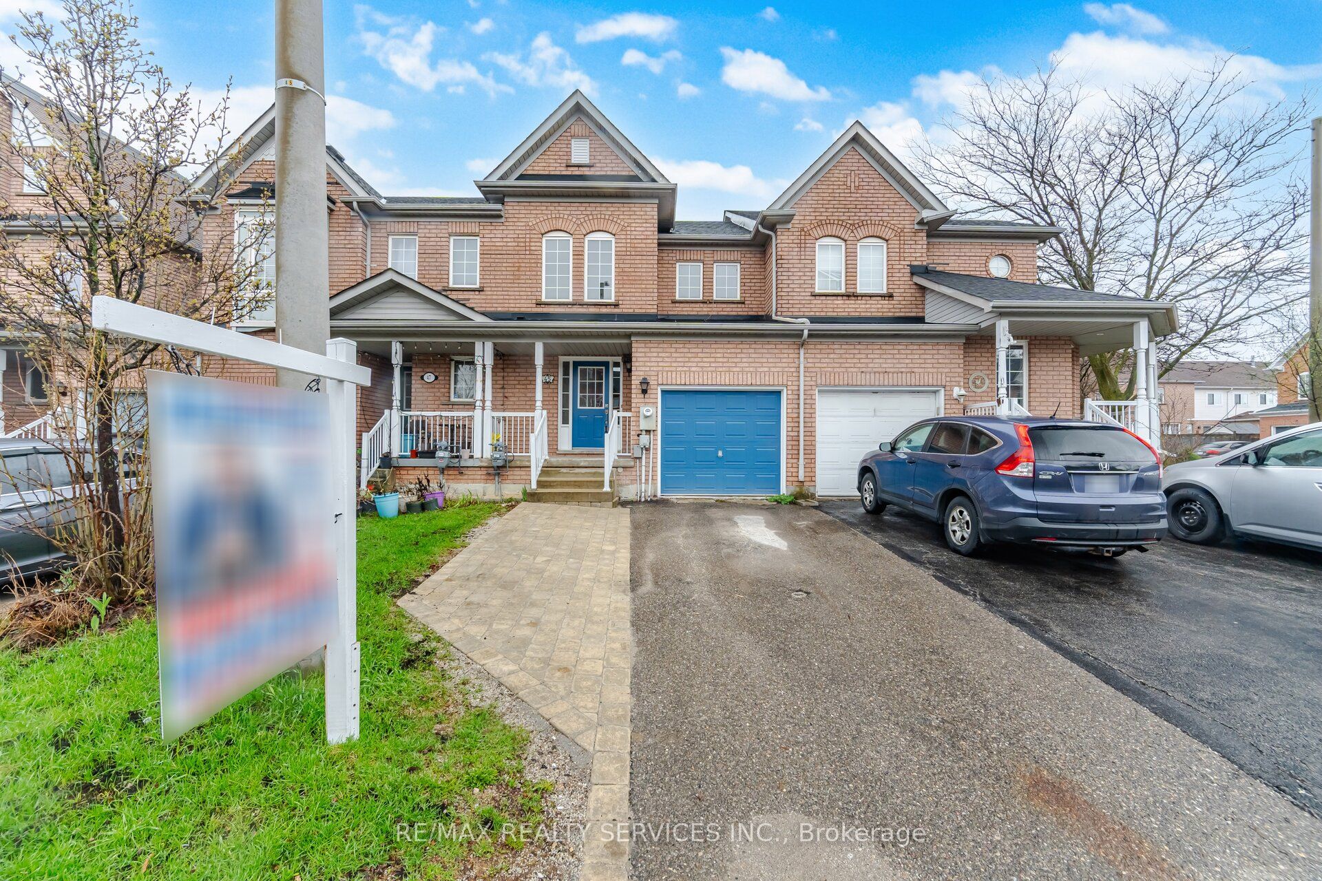 45 Monaco Court, Brampton, ON, L7A 1X4 photo 2