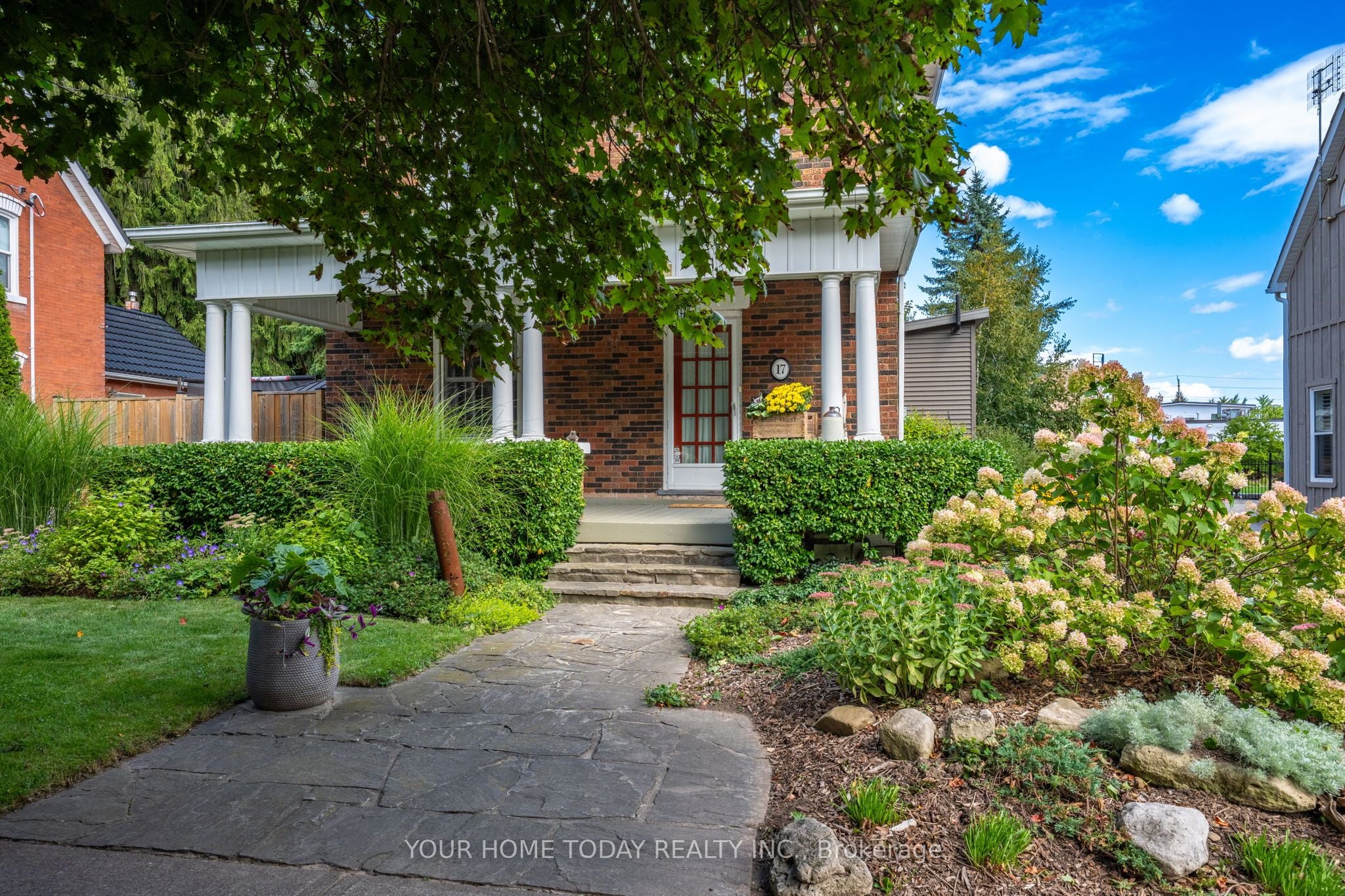 17 Park Avenue, Halton Hills, ON, L7J 1Y3 photo 4