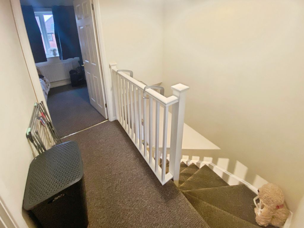 Additional image 6 of 2 bed terraced house for saleHackworth Gardens, Hedge End SO30
