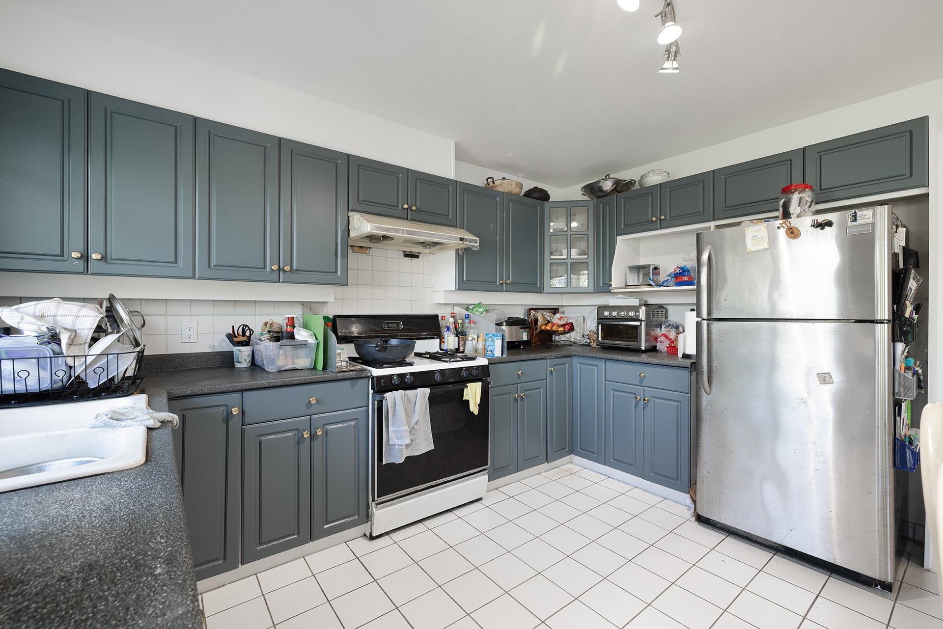 2613 Parker Street, Vancouver, BC, V5K 2T5 photo 2