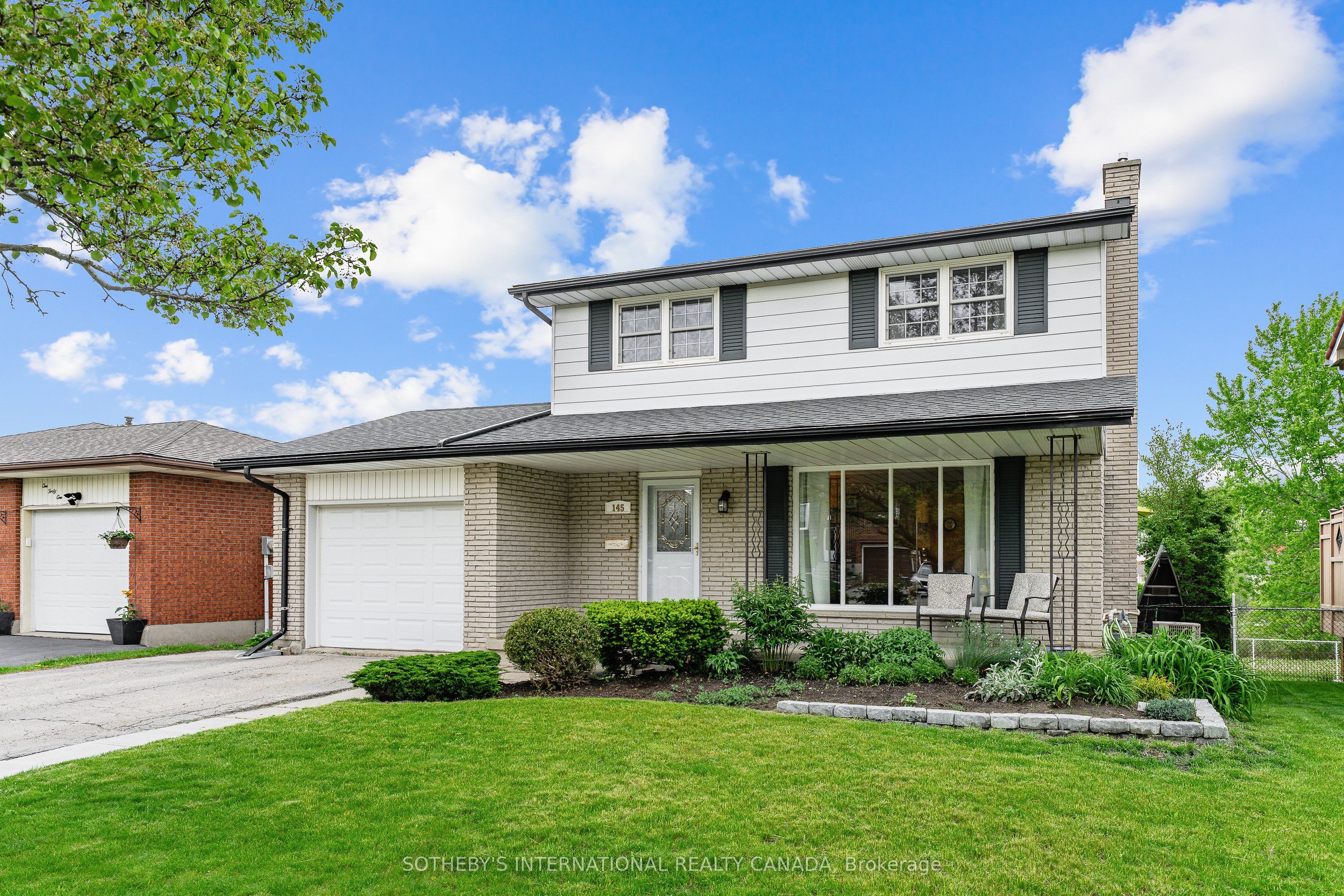 145 Westchester Drive, Kitchener, ON, N2B 3L6 photo 2