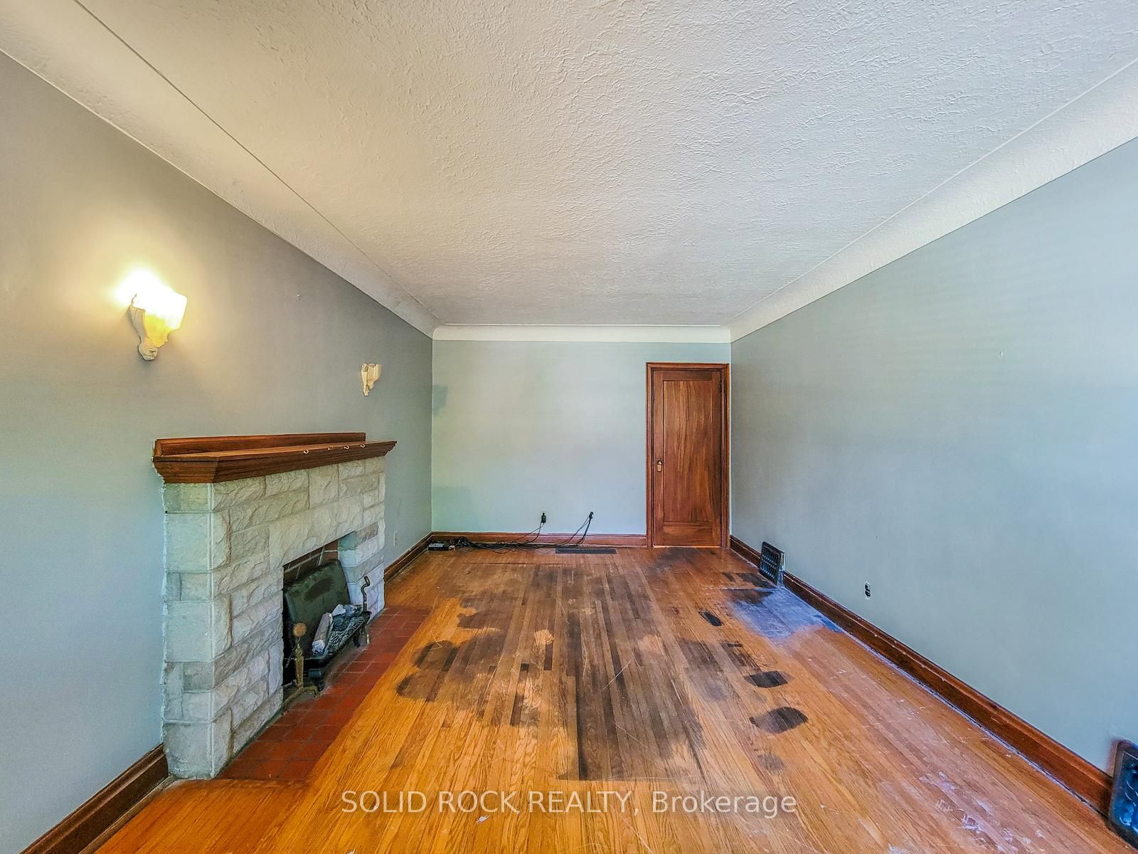 Additional image 6 of 135 Wexford Avenue S, Hamilton, ON, L8K 2N9