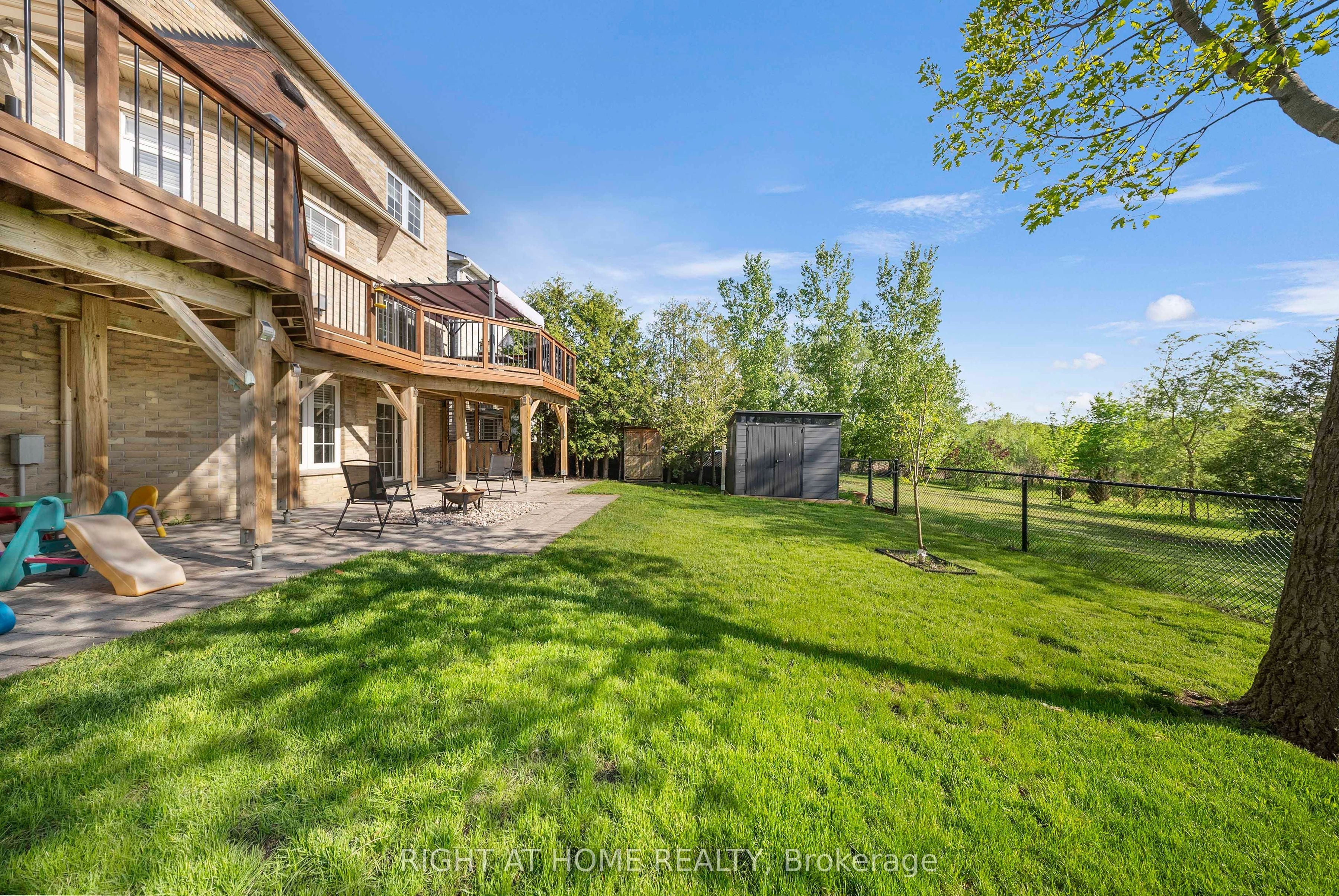 Additional image 3 of 1048 Mcquay Boulevard, Whitby, ON, L1P 1R8