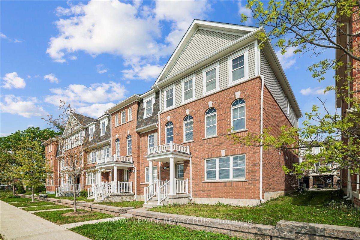 74-22 Spring Creek Drive, Hamilton, ON, L8B 1V7 photo 4
