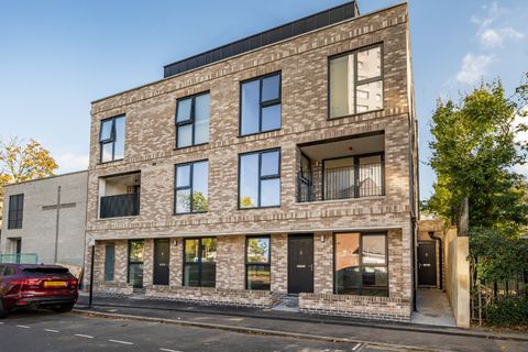 Staunton Street, Deptford SE8, New home