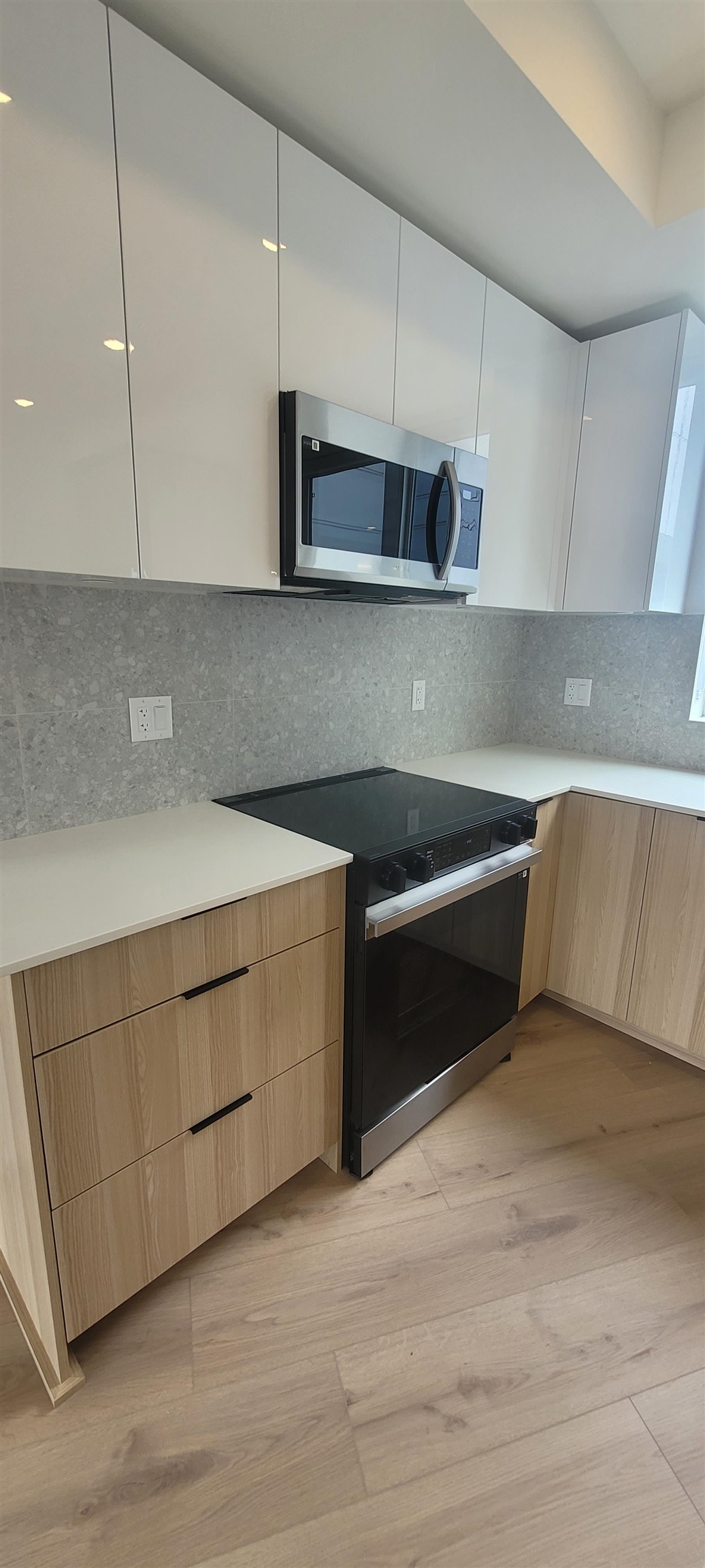 Additional image 3 of 612-20769 Fraser Highway, Langley, BC, V3A 0S4
