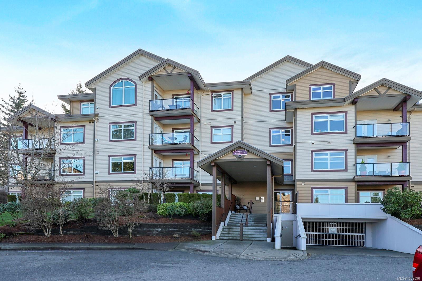 #117-3666 Royal Vista Way, Courtenay, BC, V9N 9X8