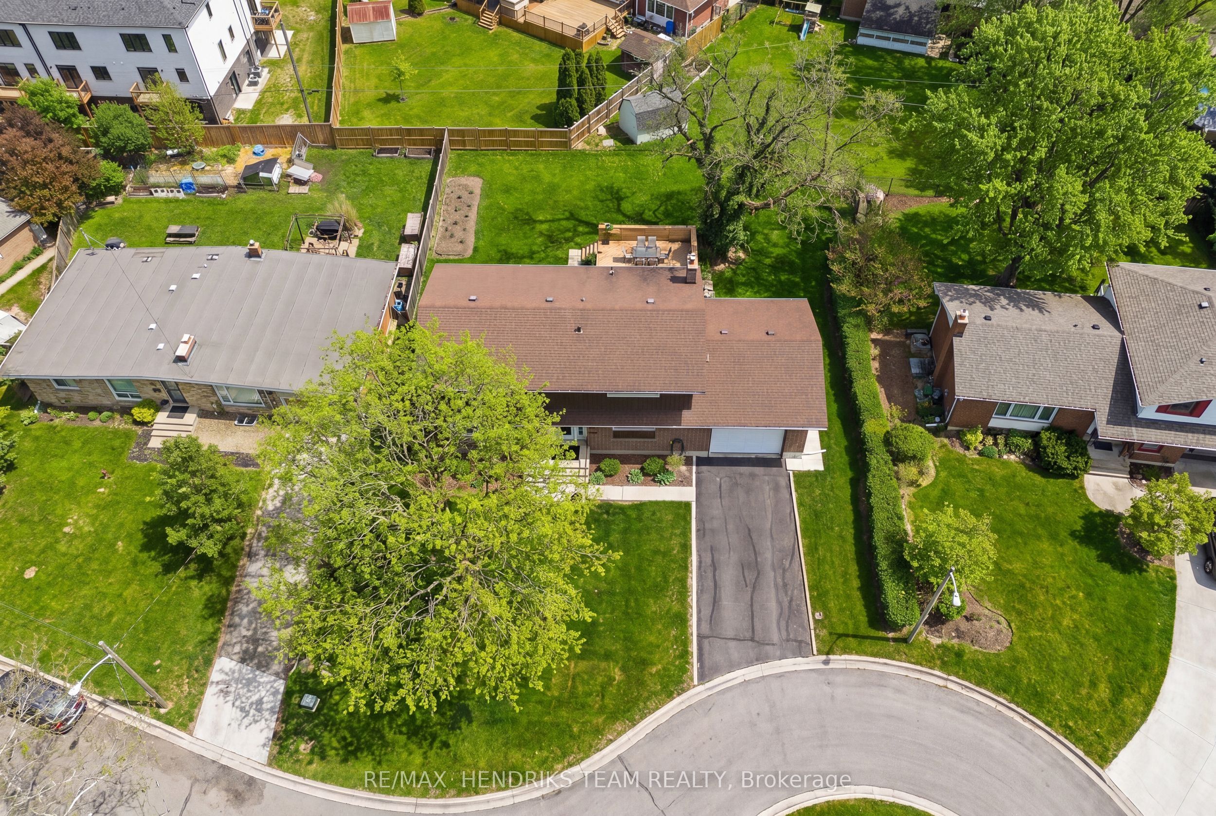 17 Jasmin Crescent, St. Catharines, ON, L2T 2B9 photo 5