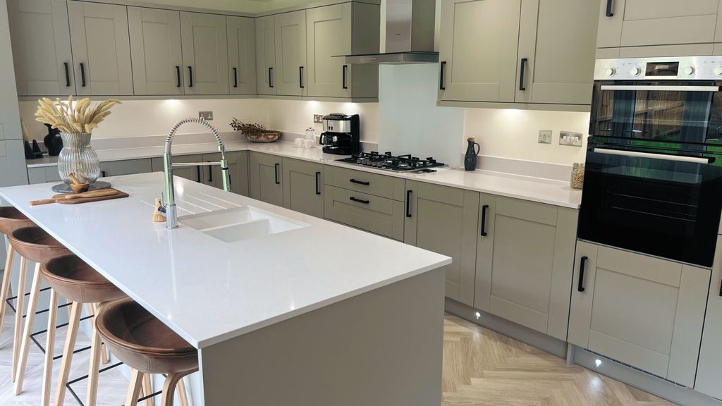 Additional image 4 of 5 bed detached house for salePlot 183. The Keighley, Church Farm, Deanery Close, Ripley DE5