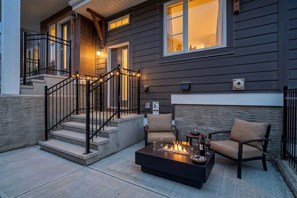 242 Livingston Common NE, Calgary, AB, T3P 1K1 photo 4