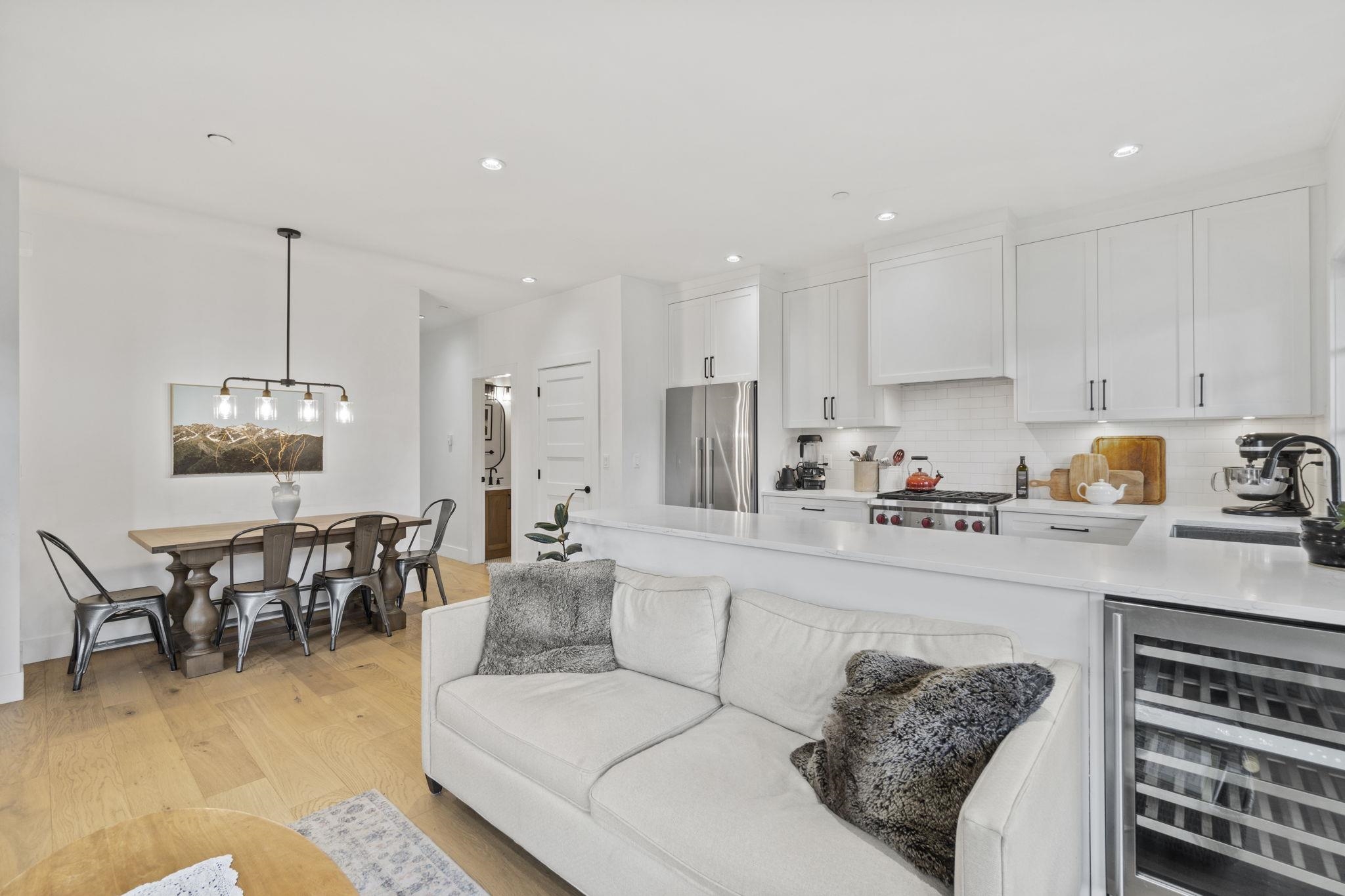 Additional image 6 of 2072 Kitchener Street, Vancouver, BC, V5L 2W8