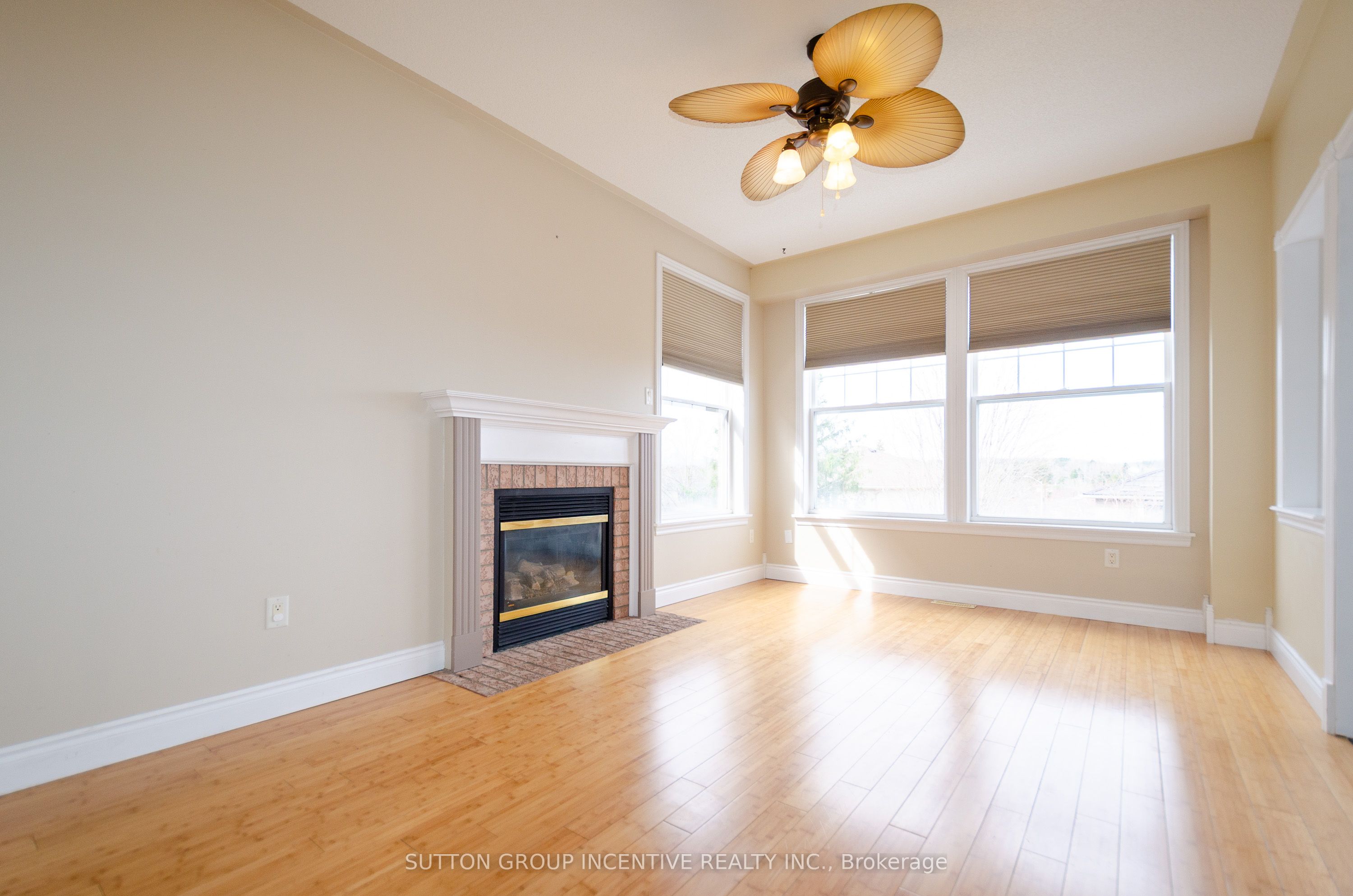 UPPER-38 Harwood Drive, Barrie, ON, L4N 6V3 photo 5