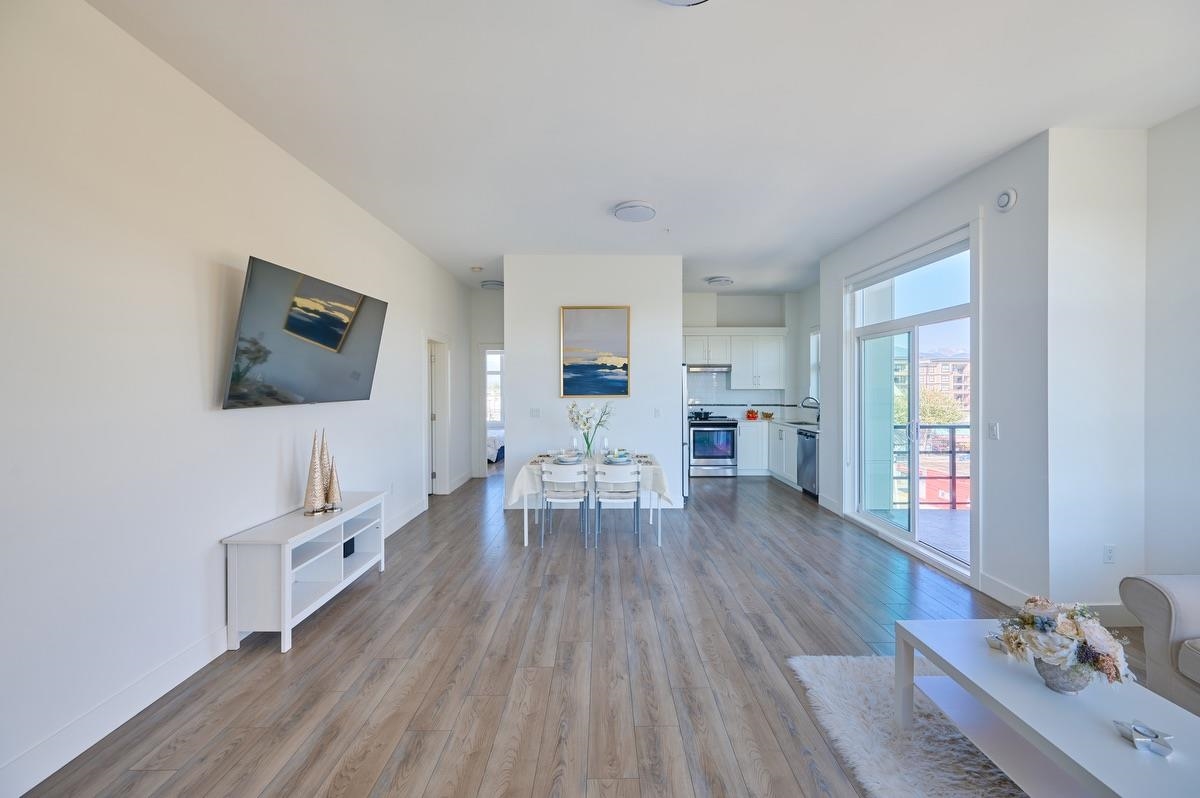 Additional image 3 of 503-22577 Royal Crescent, Maple Ridge, BC, V2X 2M2