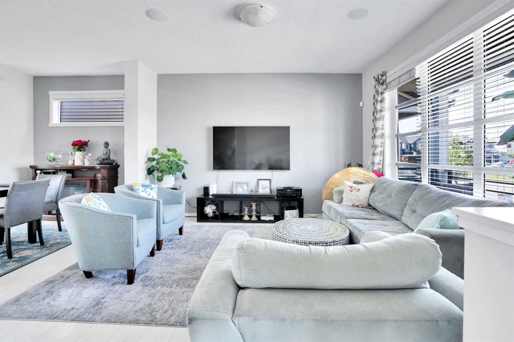 215 Savanna Parade NE, Calgary, AB, T3J 0W1 photo 3