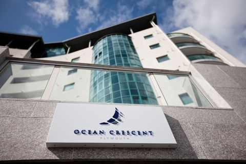 The Crescent, Plymouth PL1