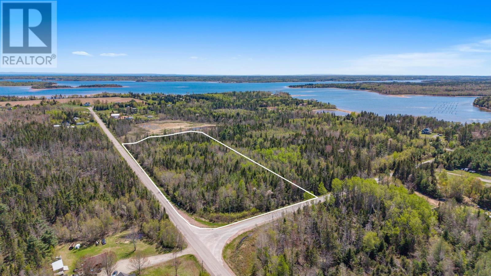 ACREAGE-ACREAGE Cambridge Road, Cambridge, PE, C0A1W0