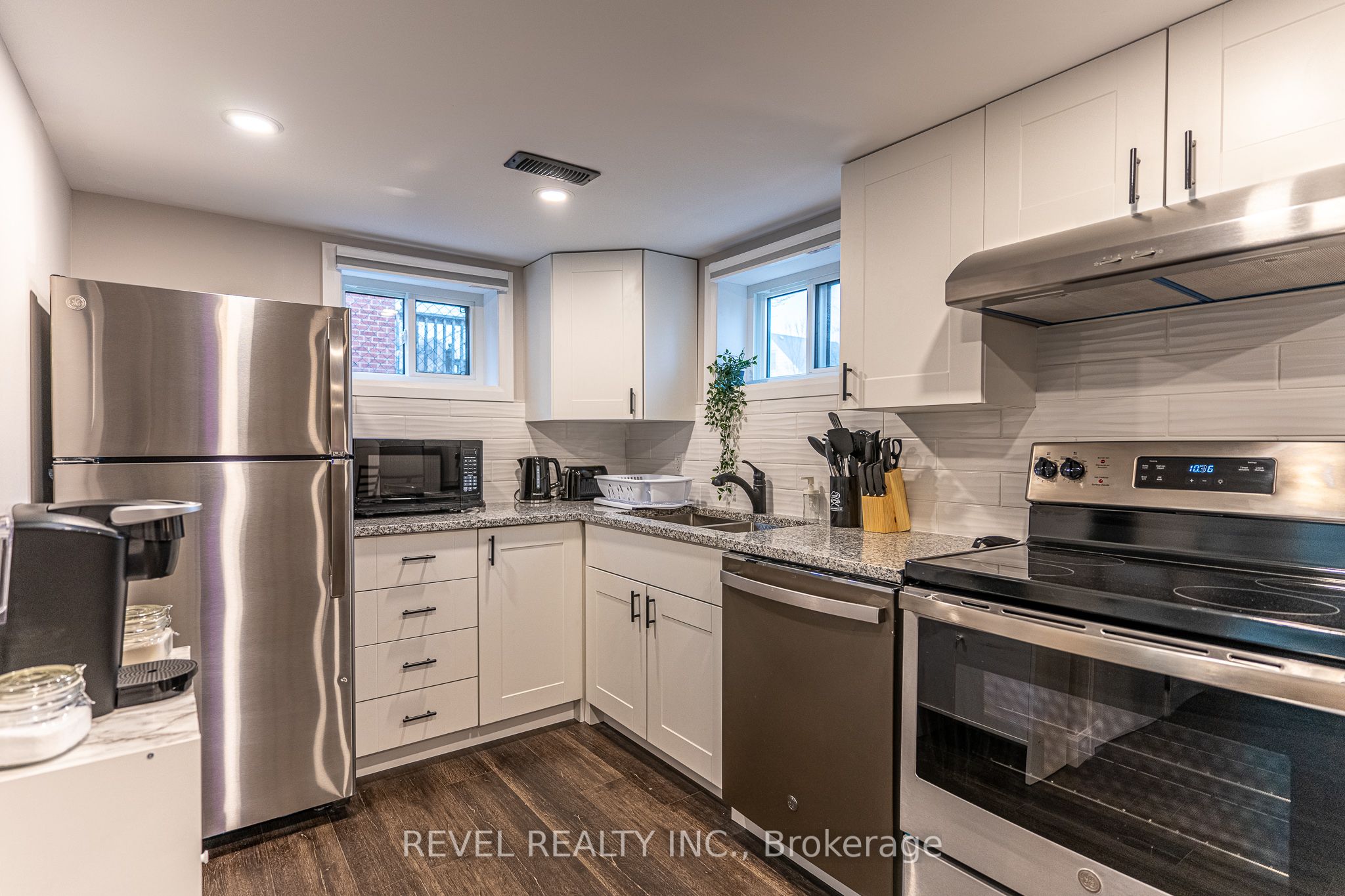 Additional image 3 of Lower-783 Queensdale Avenue E, Hamilton, ON, L8V 1M7