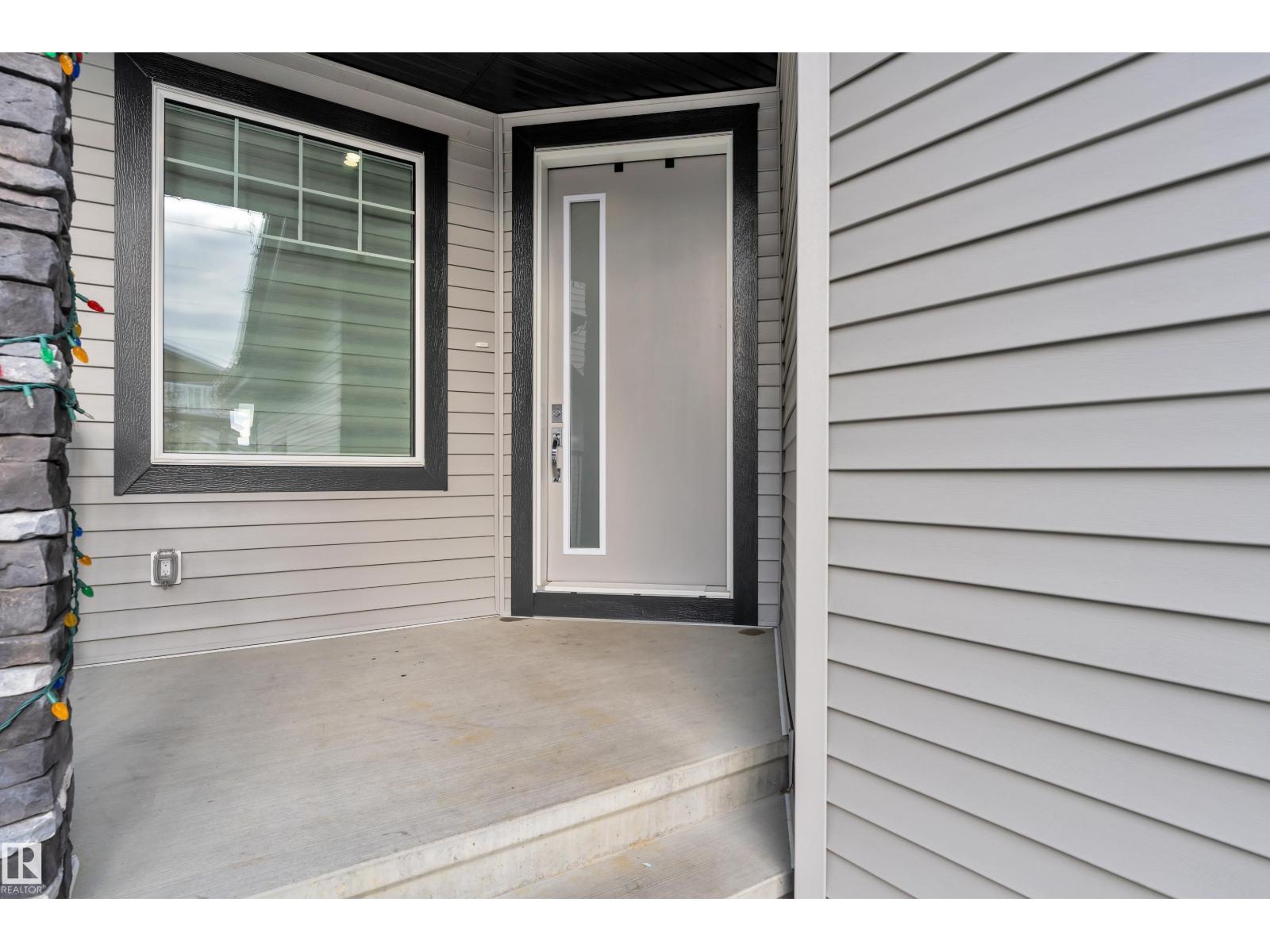 1827 22 Street NW, Edmonton, AB, T6T2M5 photo 5