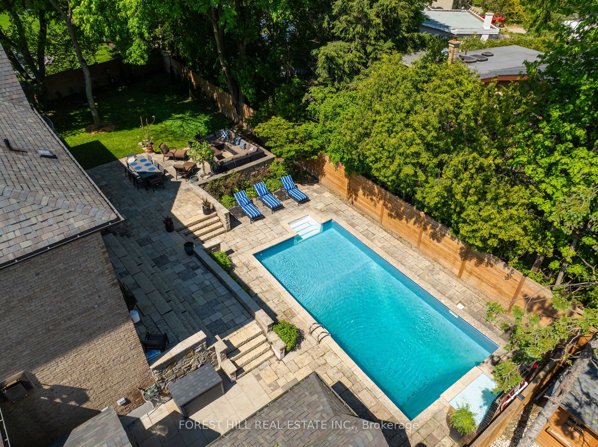 14 Denewood Crescent, Toronto, ON, M3B 1M5 photo 4