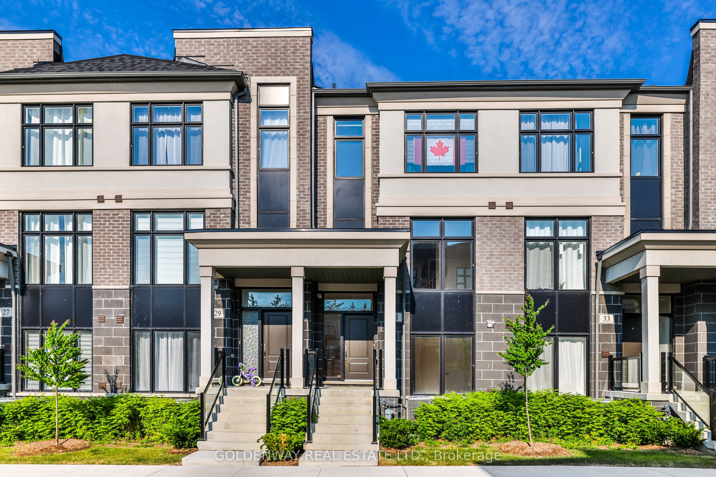 31 Wuhan Lane, Markham, ON, L6E 0V4 photo 2