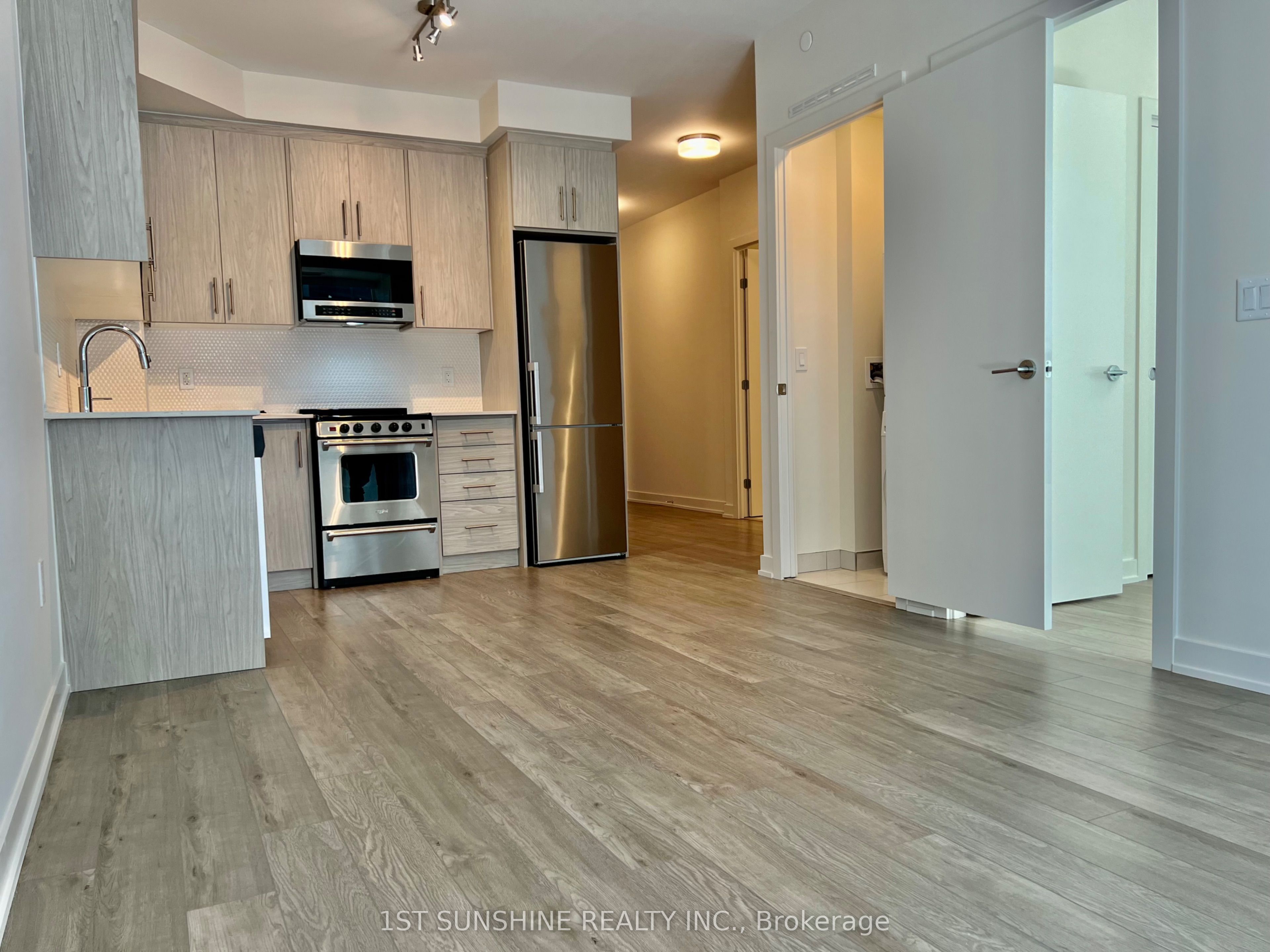 Additional image 4 of 1112-212 King William Street, Hamilton, ON, L8N 1B5