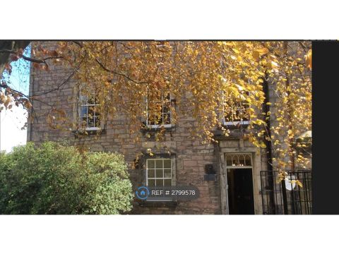 Reids Court, Edinburgh EH8