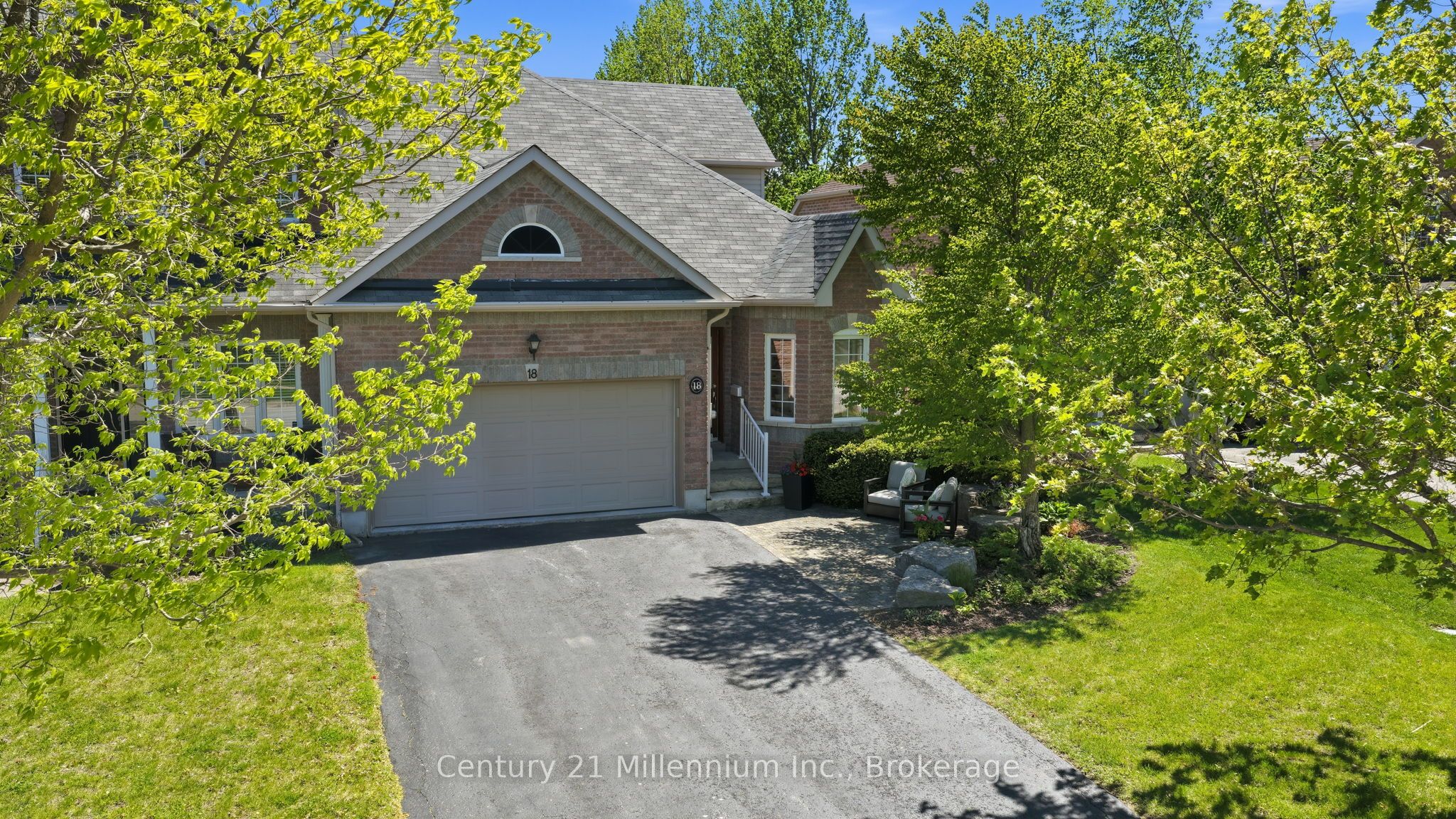 18 Thomas Drive, Collingwood, ON, L9Y 0A6 photo 2