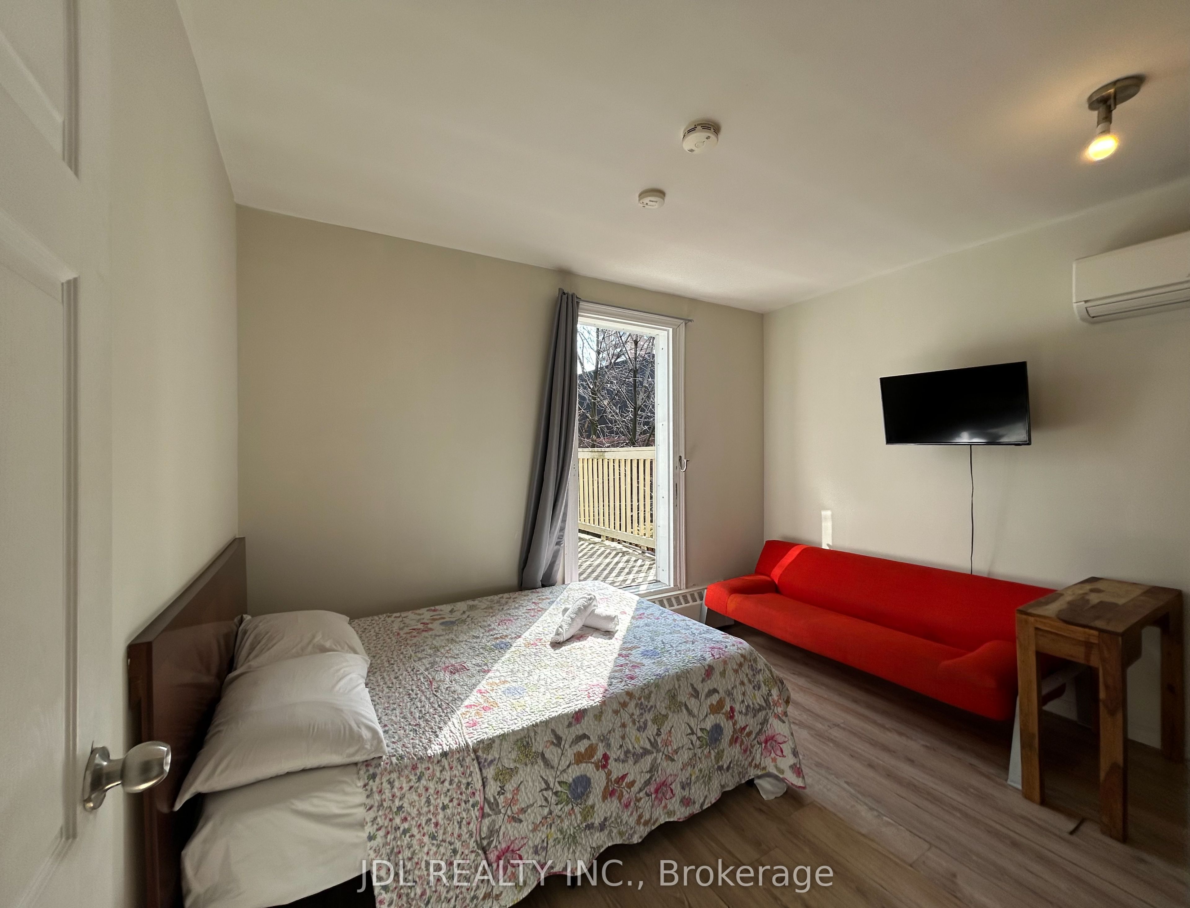 Suite A/B-3 Pembroke St Street, Toronto, ON, M5A 2N6