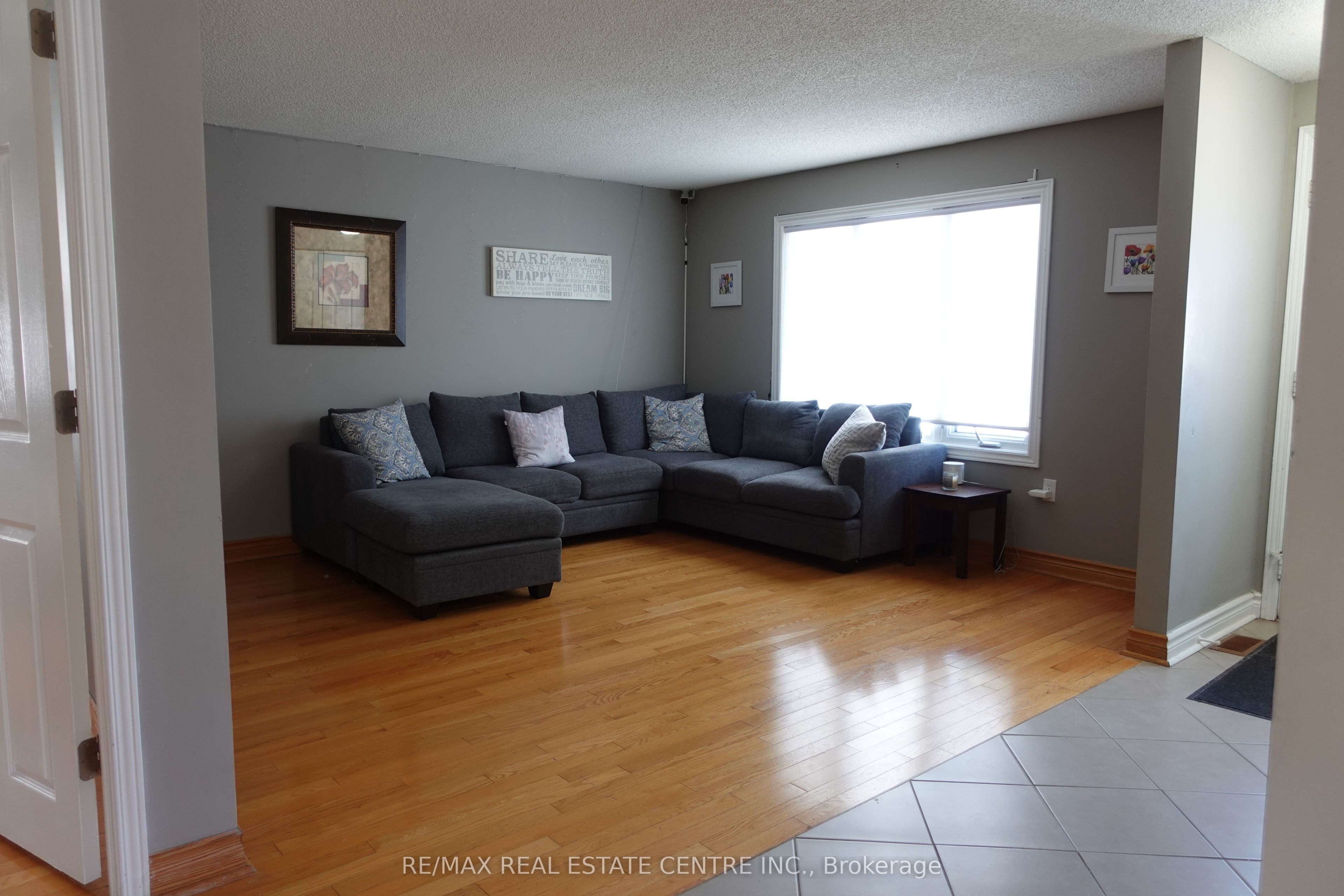21 Maitland Drive, Barrie, ON, L4M 5W1 photo 3